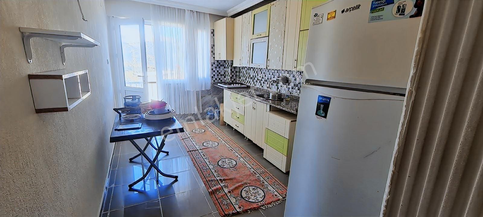 2+1 Arakat Kapalı Mutfak Kiralık Daire - Görsel 3