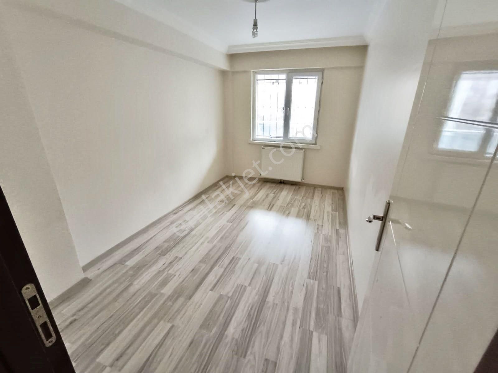 Sincan Pınarbaşı Mhde 3+1 Yüksek Giriş Kat Konumda Yapılı Ebeveyn Banyolu Daire - Görsel 16