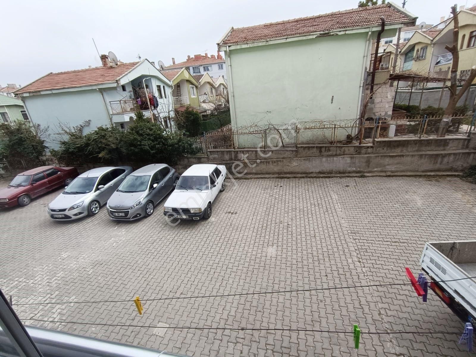 Sincan Pınarbaşı Mhde 3+1 Yüksek Giriş Kat Konumda Yapılı Ebeveyn Banyolu Daire - Görsel 33