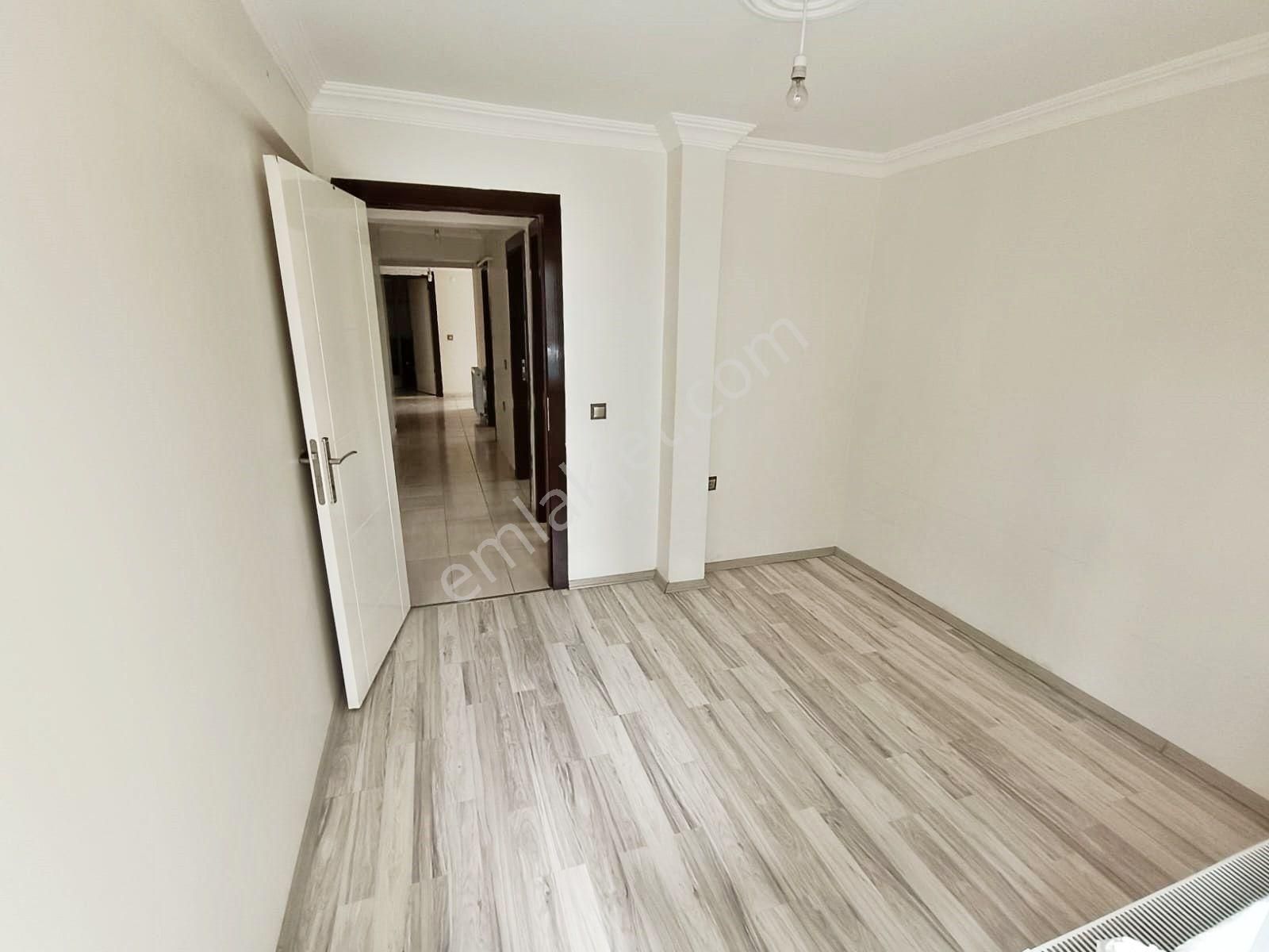 Sincan Pınarbaşı Mhde 3+1 Yüksek Giriş Kat Konumda Yapılı Ebeveyn Banyolu Daire - Görsel 14