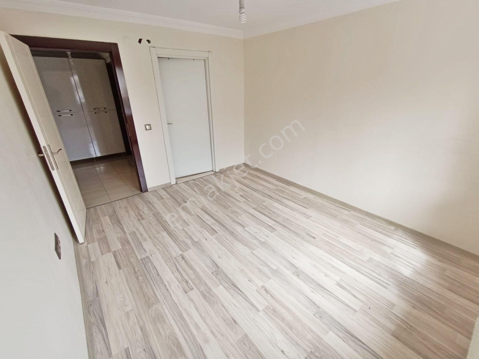 Sincan Pınarbaşı Mhde 3+1 Yüksek Giriş Kat Konumda Yapılı Ebeveyn Banyolu Daire - Görsel 21