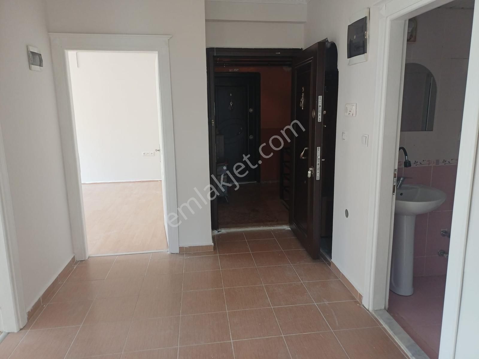 Kiralık Daire 3+1 Ara Kat Etiler Muratpaşa Antalya - Görsel 21