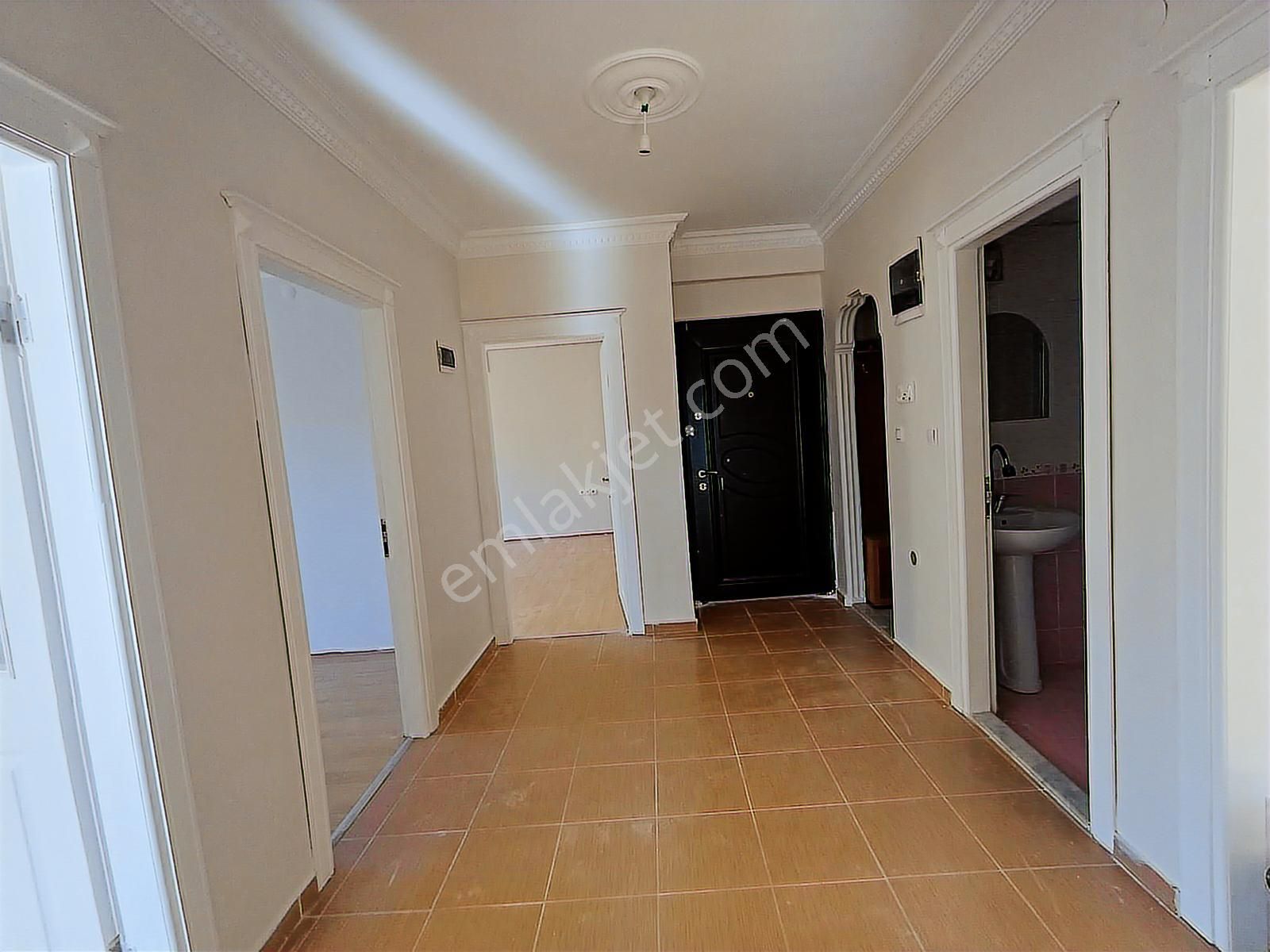 Kiralık Daire 3+1 Ara Kat Etiler Muratpaşa Antalya - Görsel 2