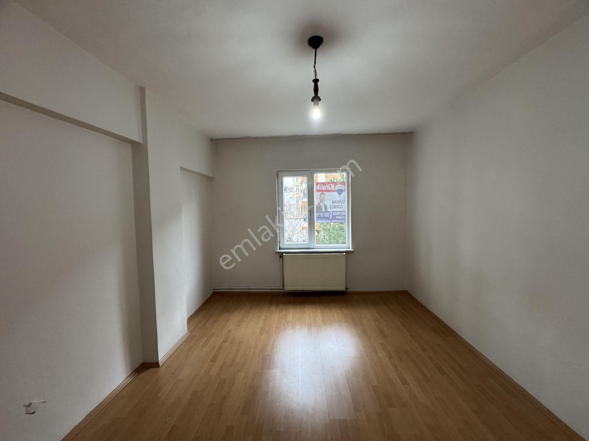 Karadolap Binevler 100m², 2+1 Balkonlu Çift Cephe Arakat Kiralık - Görsel 25