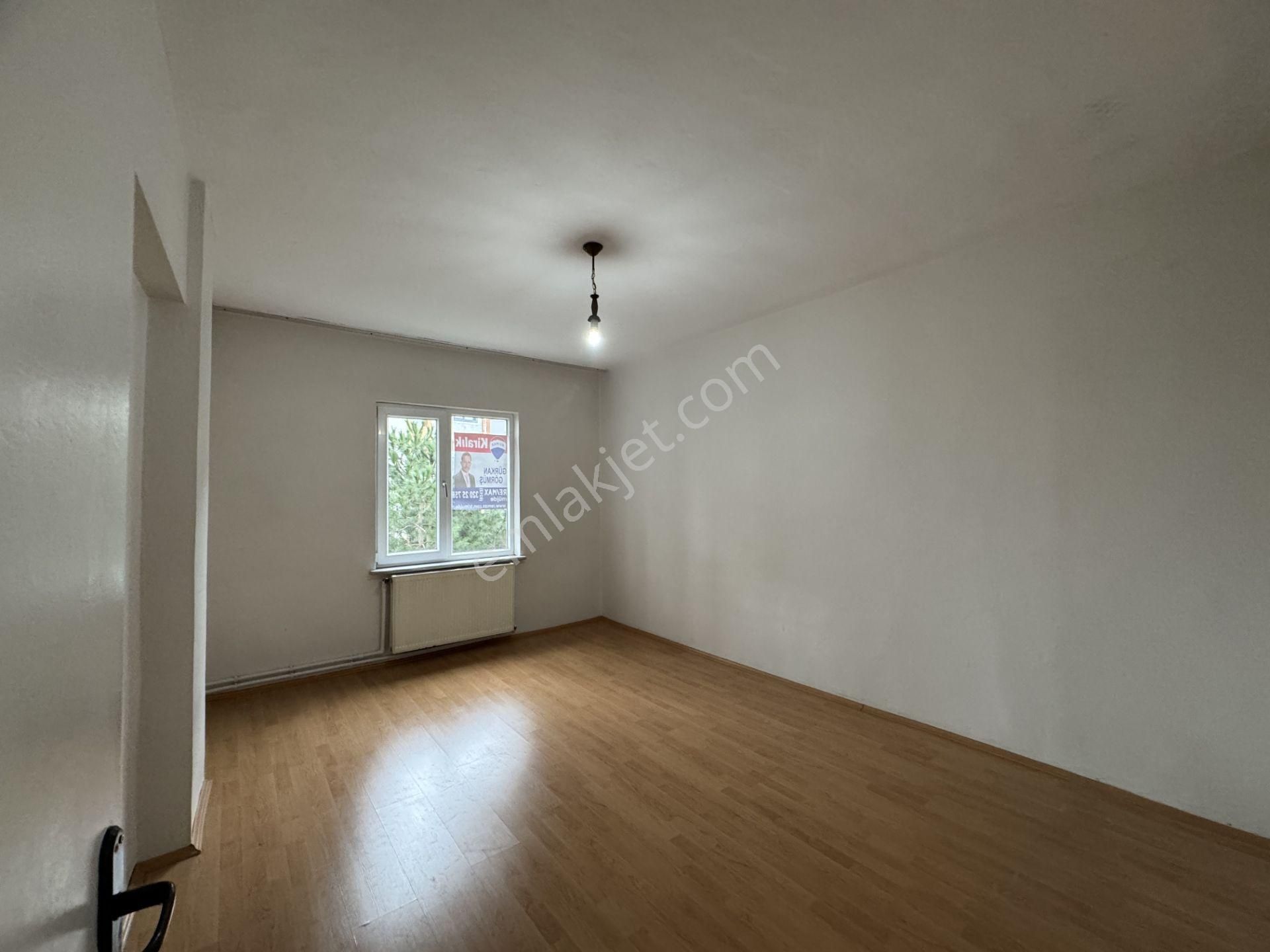 Karadolap Binevler 100m², 2+1 Balkonlu Çift Cephe Arakat Kiralık - Görsel 24