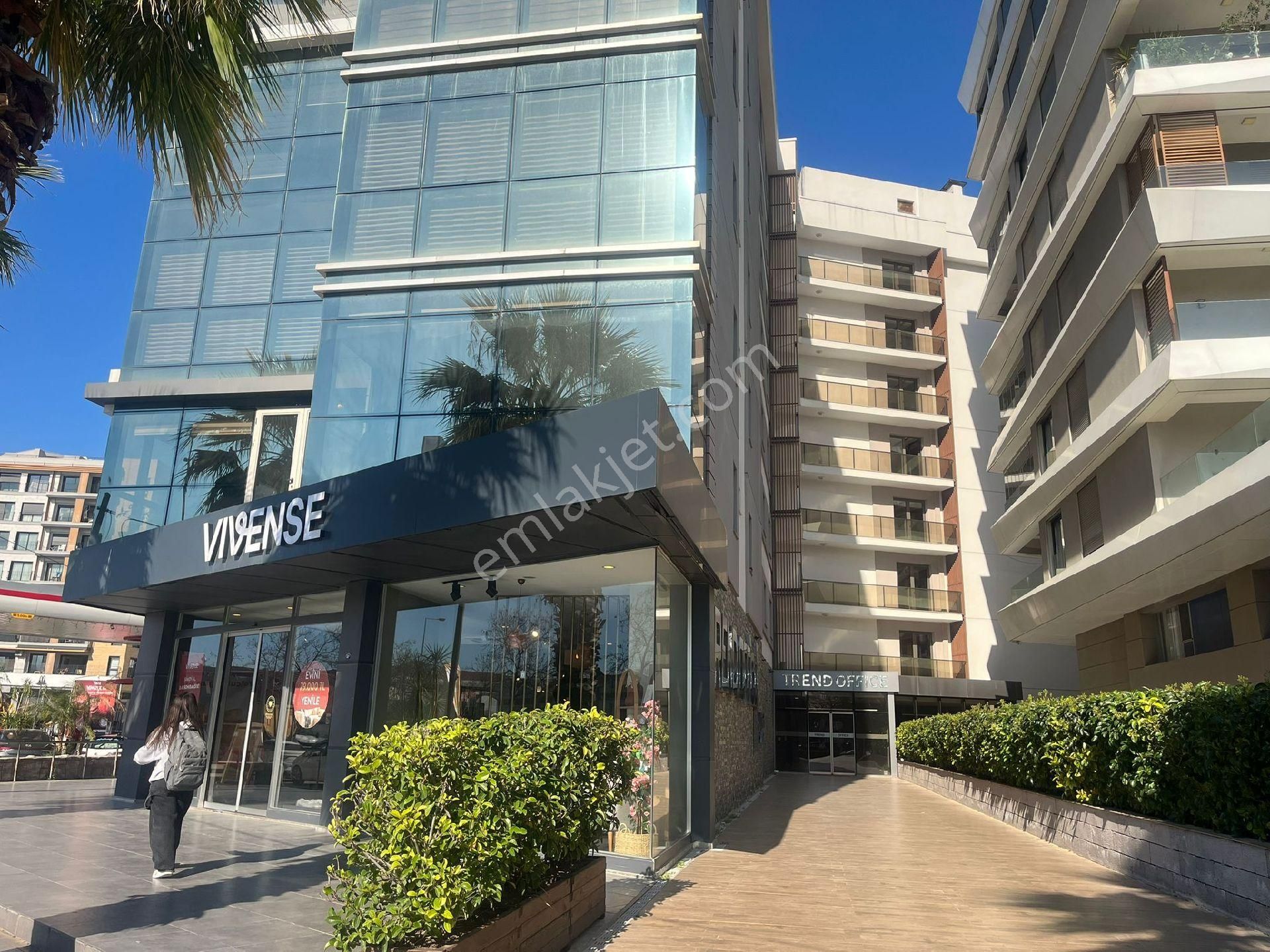 Sahibinden Folkart Yakını 1+0 Cam Cephe Otoparklı Ofis - Görsel 20