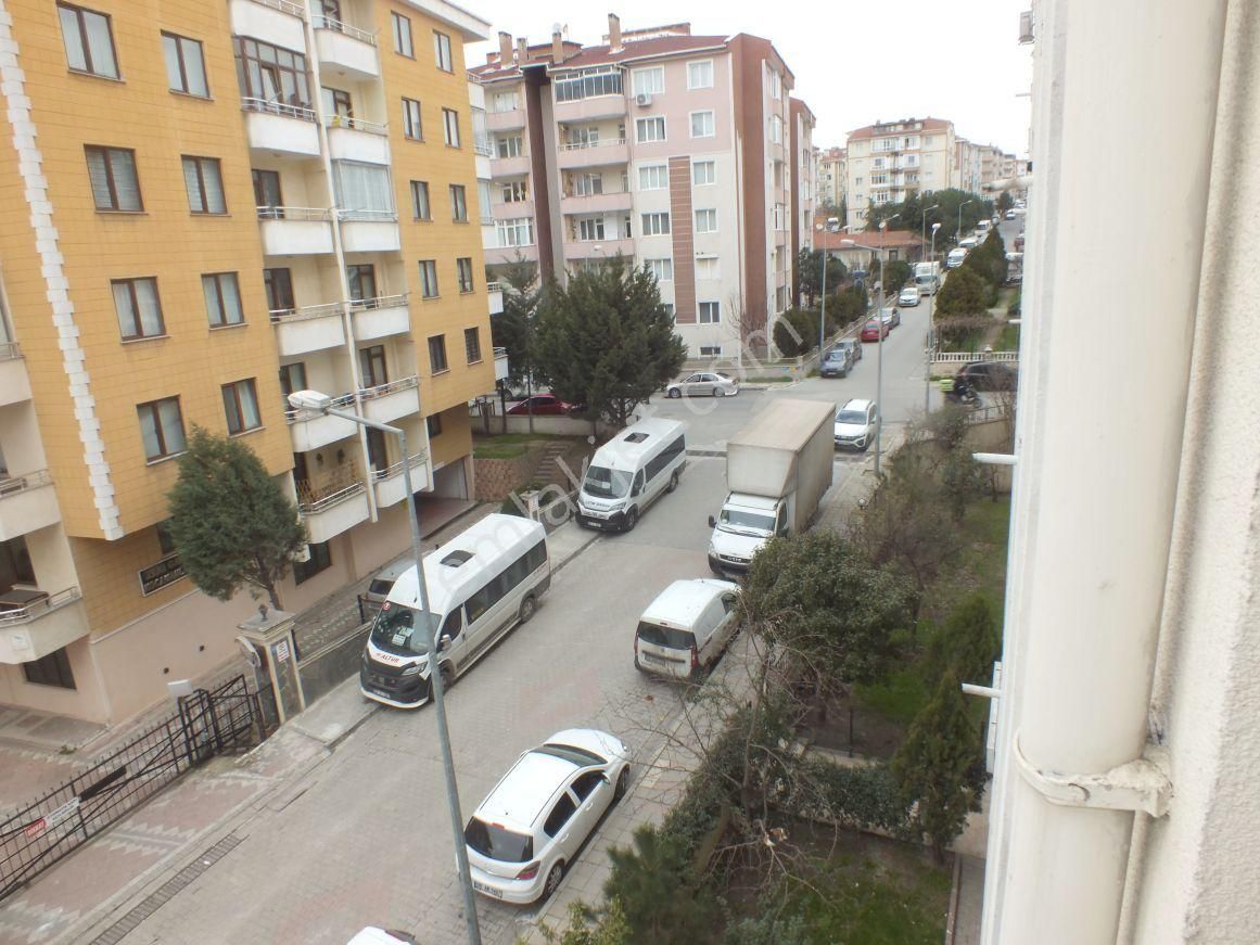 Çorlu Muhittin’in Kalbinde, Ufuk Tuvgan Sitesi’nde Geniş 3+1kombili Kiralık Daire - Görsel 24