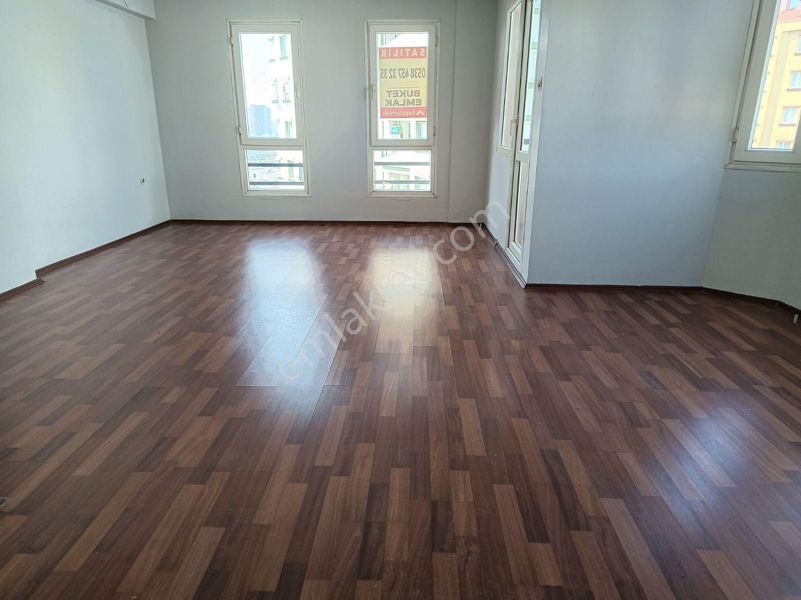 Buket Emlaktan Satılık 2+1 Daire Ara Kat Asansörlü Ebeveynli - Görsel 35