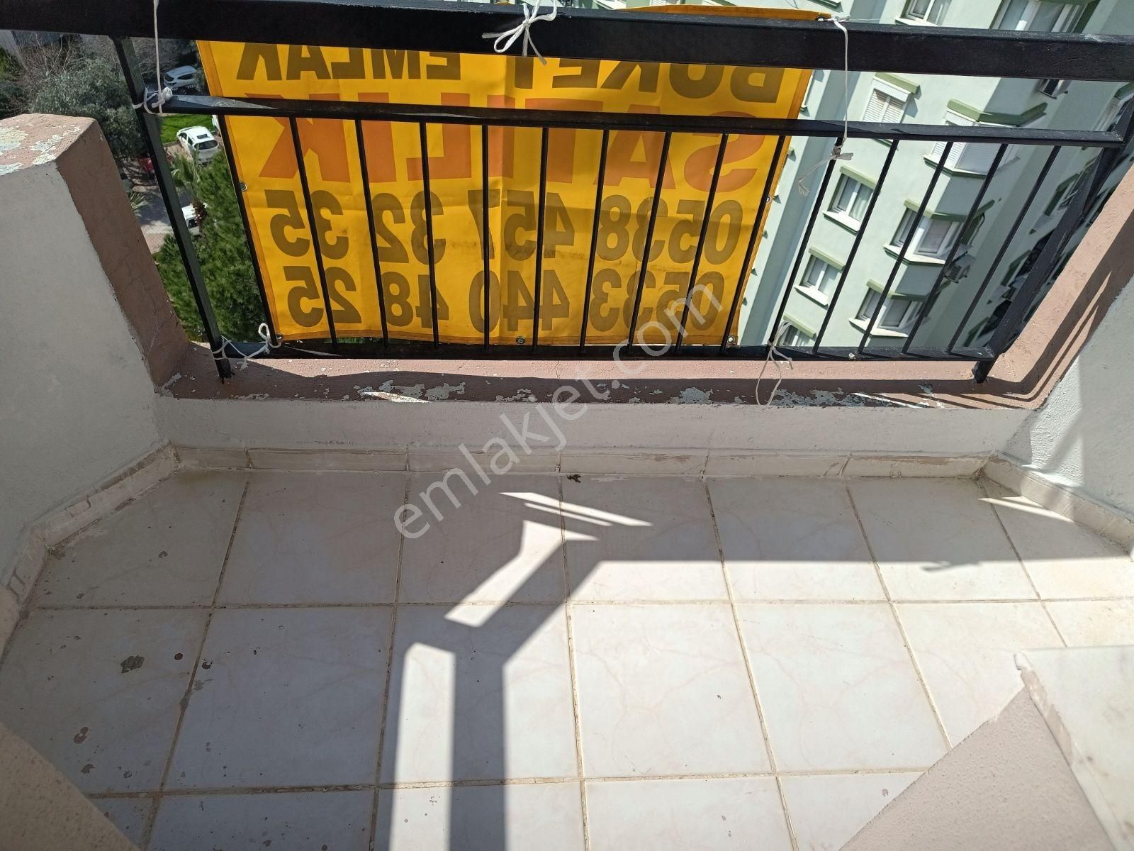 Buket Emlaktan Satılık 2+1 Daire Ara Kat Asansörlü Ebeveynli - Görsel 14