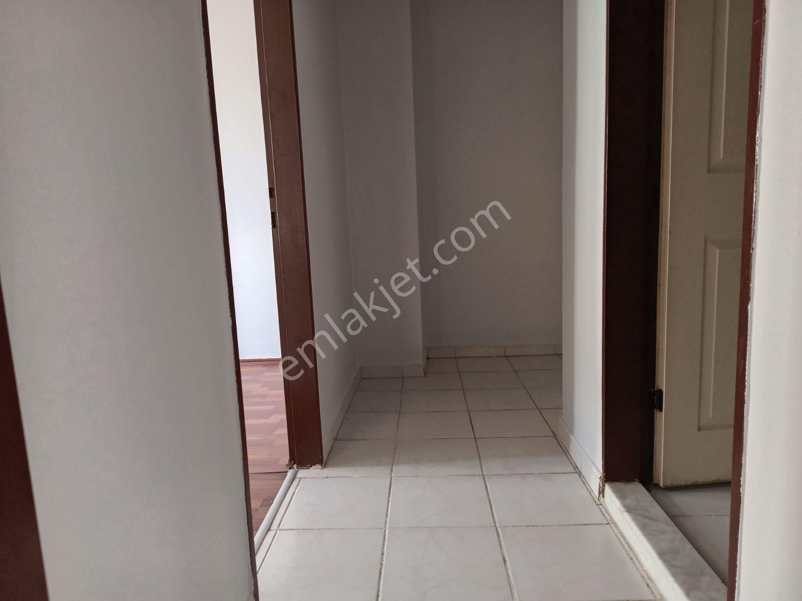 Buket Emlaktan Satılık 2+1 Daire Ara Kat Asansörlü Ebeveynli - Görsel 9