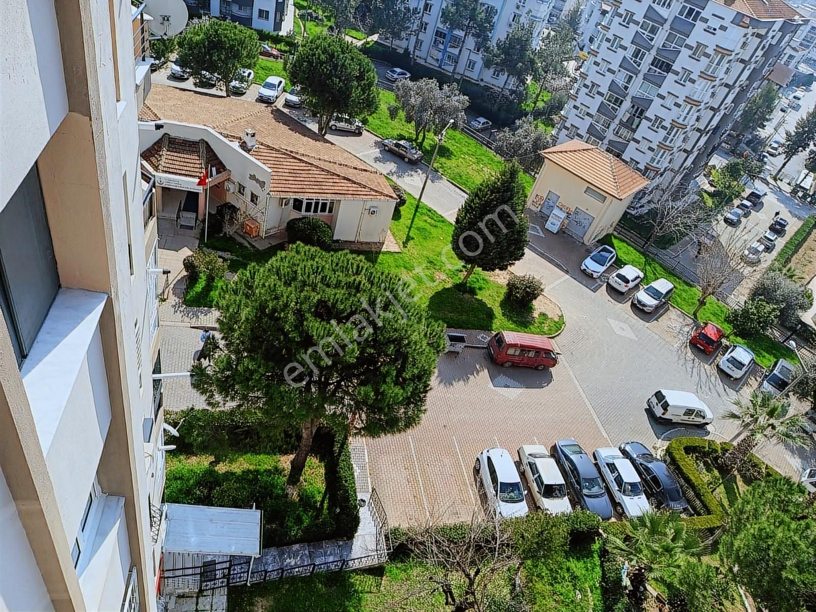 Buket Emlaktan Satılık 2+1 Daire Ara Kat Asansörlü Ebeveynli - Görsel 16