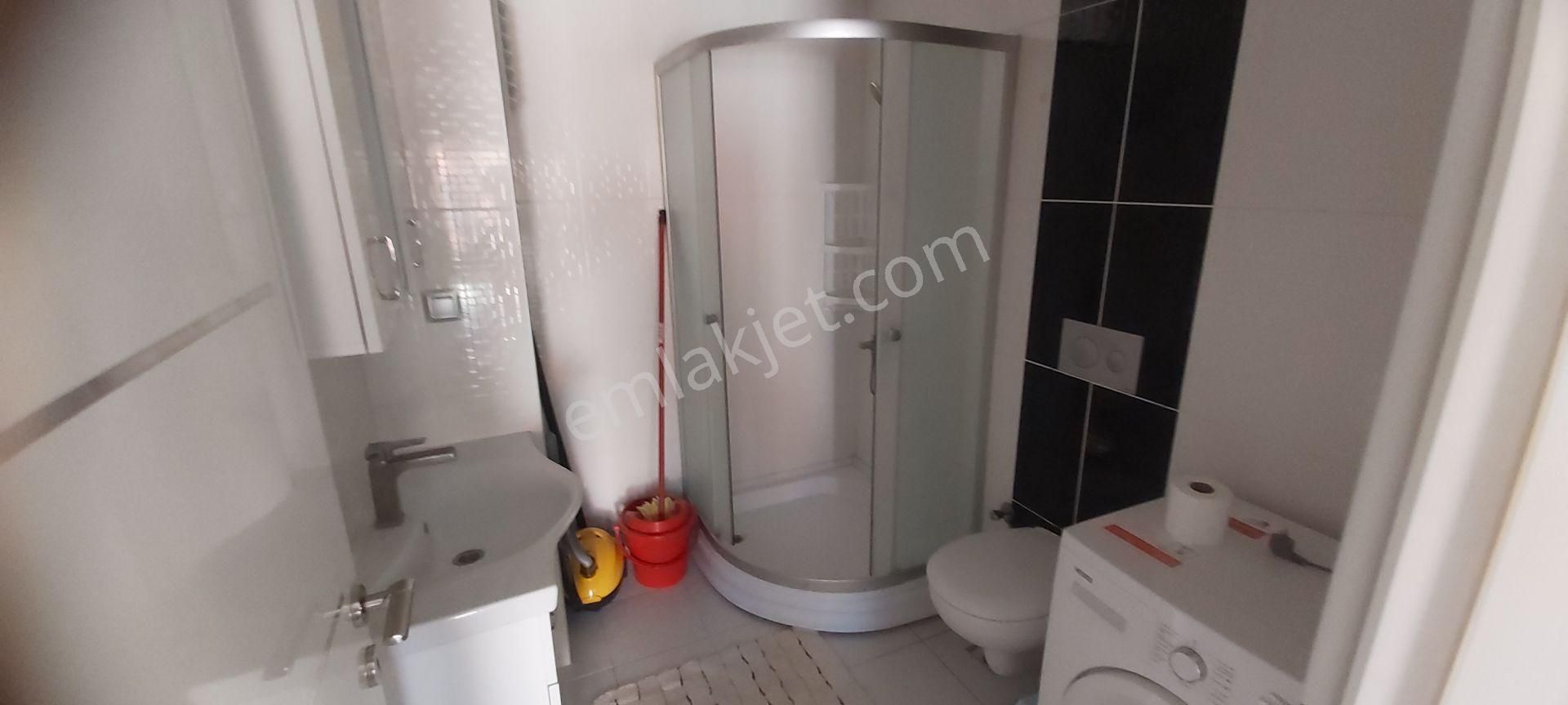 Ender Uysal Gayrimenkulden Foruma Çok Yakın Teraslı Asansörlü Depozitosuz Kiralık 1+1 Apart... - Görsel 7