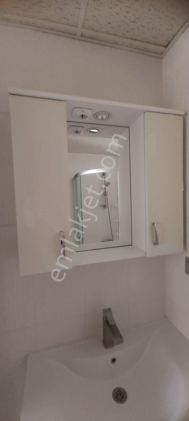 Ender Uysal Gayrimenkulden Foruma Çok Yakın Teraslı Asansörlü Depozitosuz Kiralık 1+1 Apart... - Görsel 10