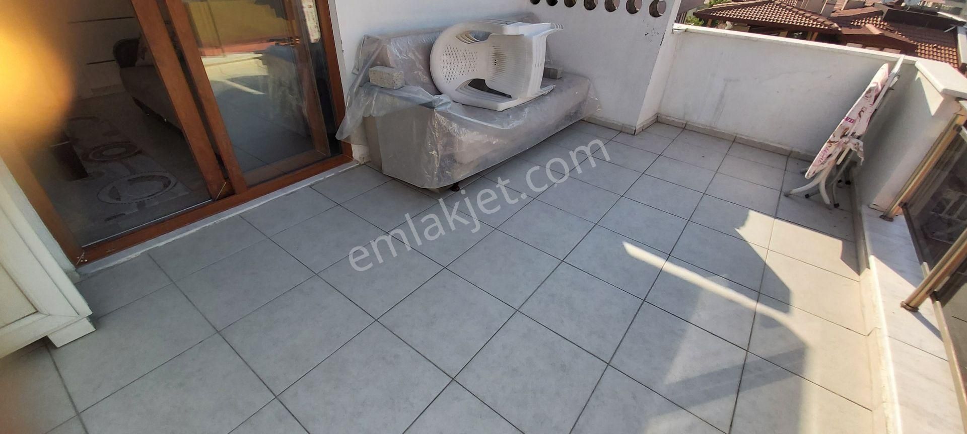 Ender Uysal Gayrimenkulden Foruma Çok Yakın Teraslı Asansörlü Depozitosuz Kiralık 1+1 Apart... - Görsel 4