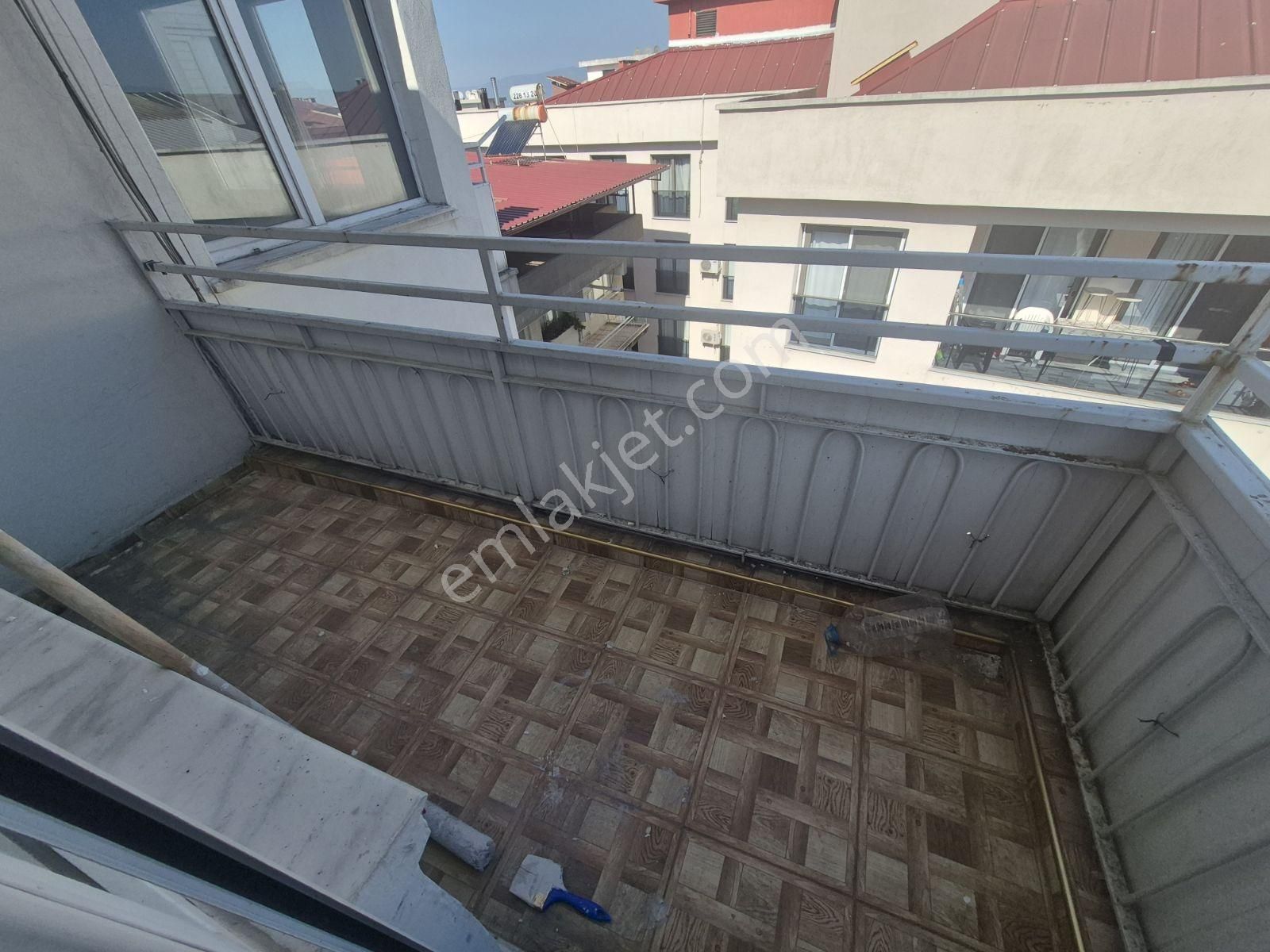 Polat Cad.| 3+1 | Doğalgaz | Kapalı Mutfak | 3 Balkonlu Daire - Görsel 18