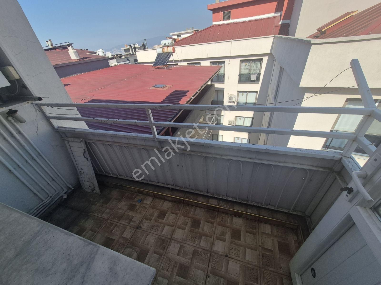 Polat Cad.| 3+1 | Doğalgaz | Kapalı Mutfak | 3 Balkonlu Daire - Görsel 24