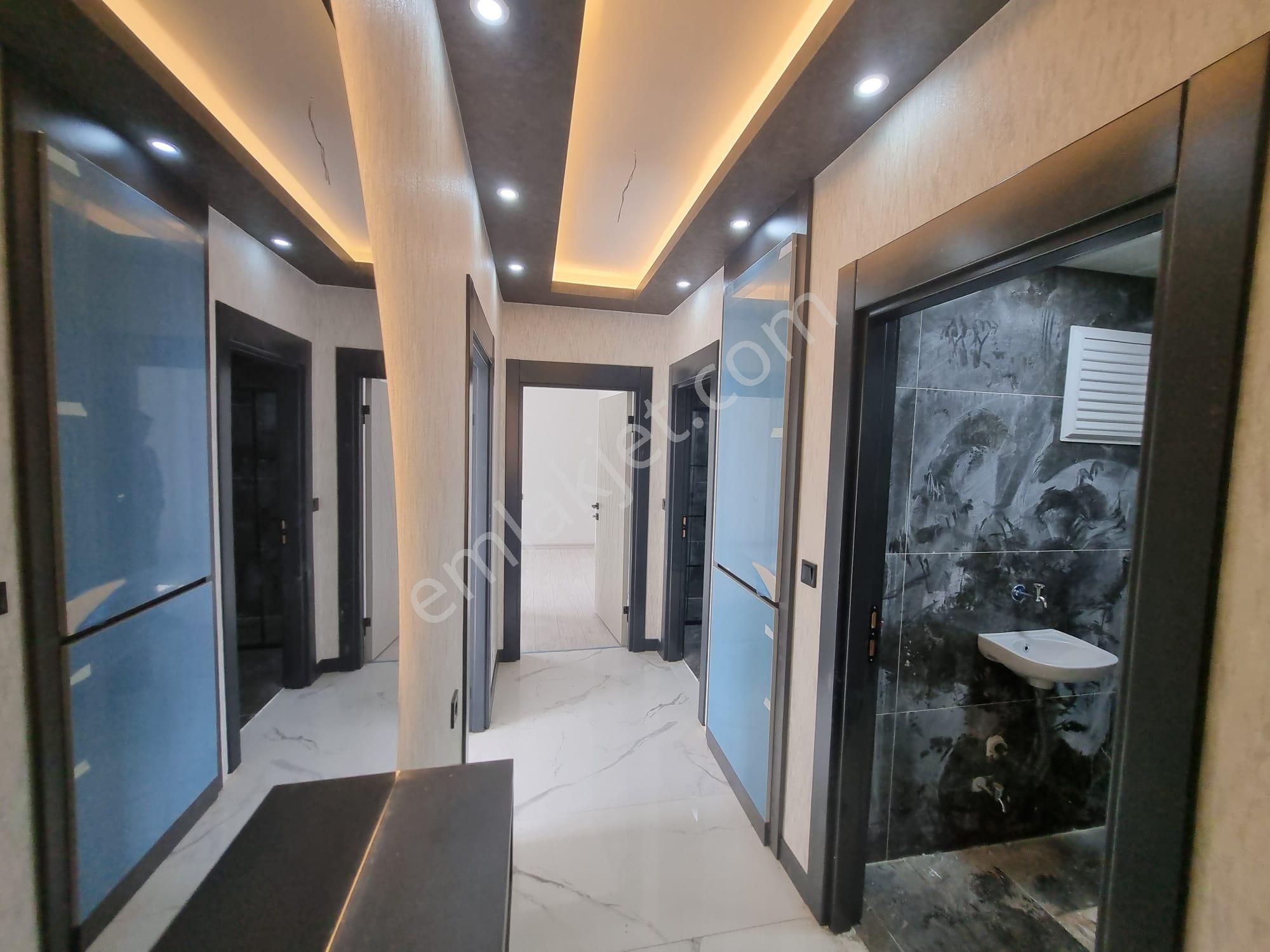 Demiröz'den Mendereste Lüx İşçilikli Katta Geniş 2+1 !!! - Görsel 15