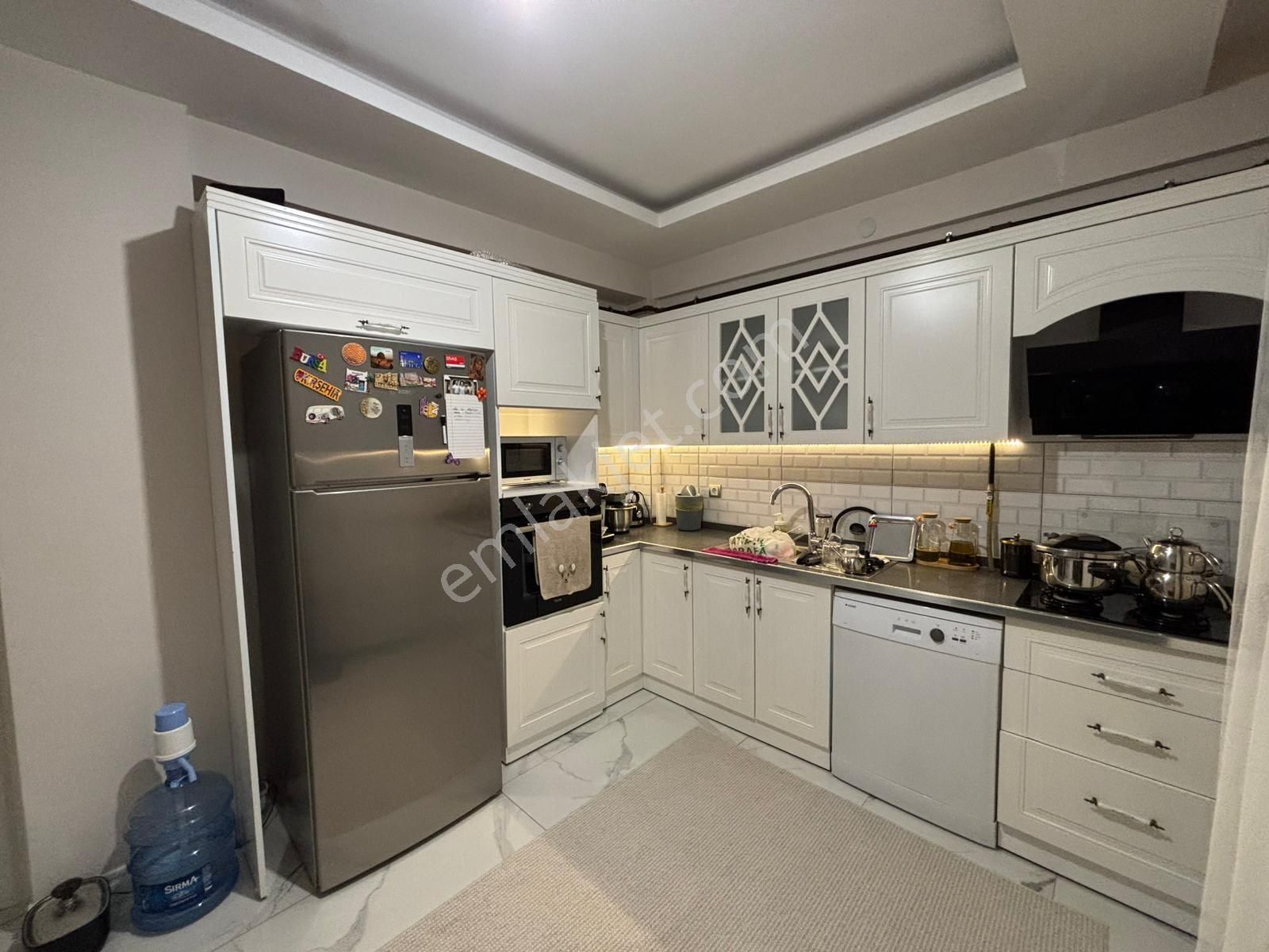 Bağcılar Mahallesinde 2+1, 85 M² Net, 1. Kat Fırsat Dairesi – Life Gayrimenkul - Görsel 3