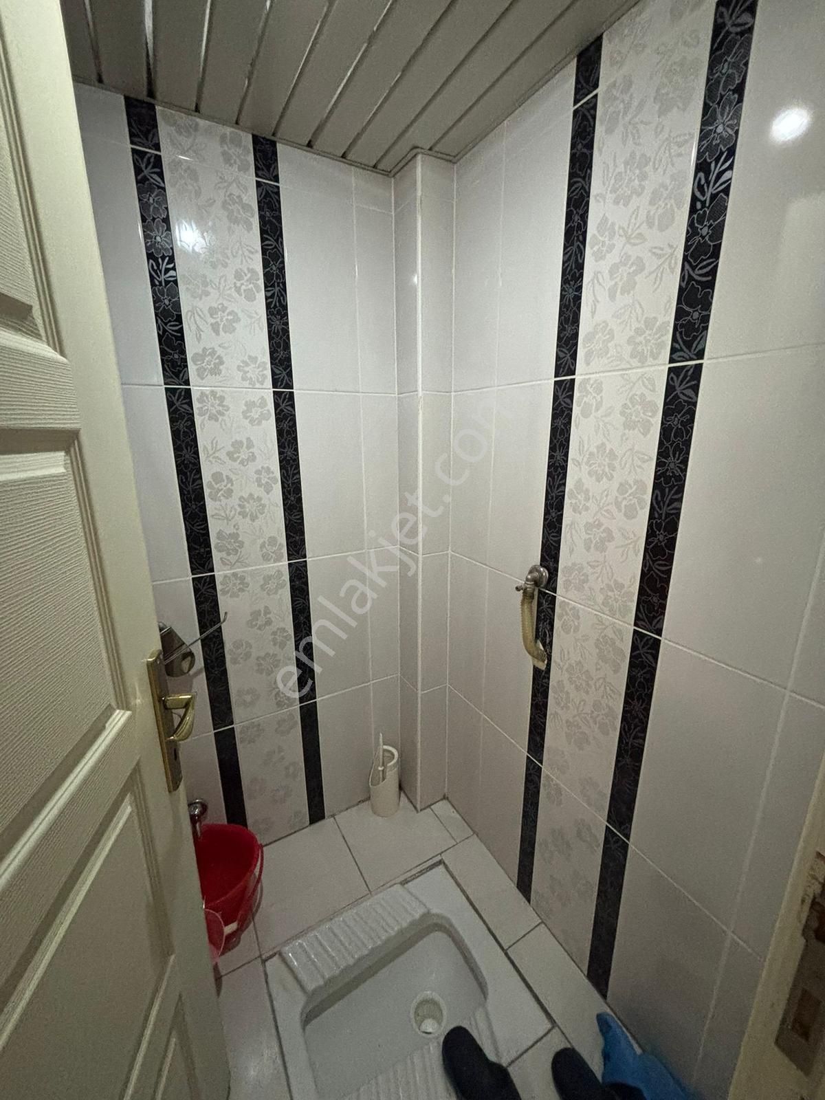 Polat Live Emlaktan Botanik Metro Yakını Acil Satılık 3+1 Daire - Görsel 17