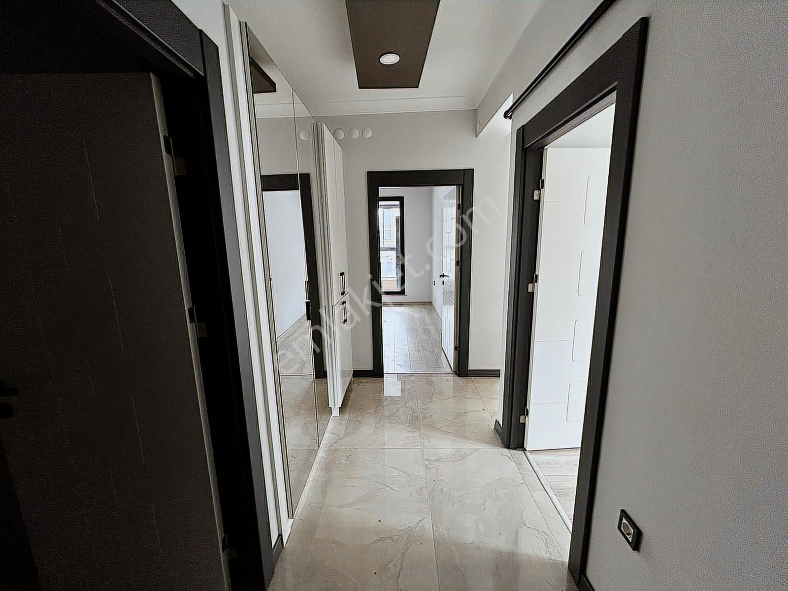 Gölbaşı İncek'te Ana Yola Yakın Prestijli 2+1 - Görsel 6