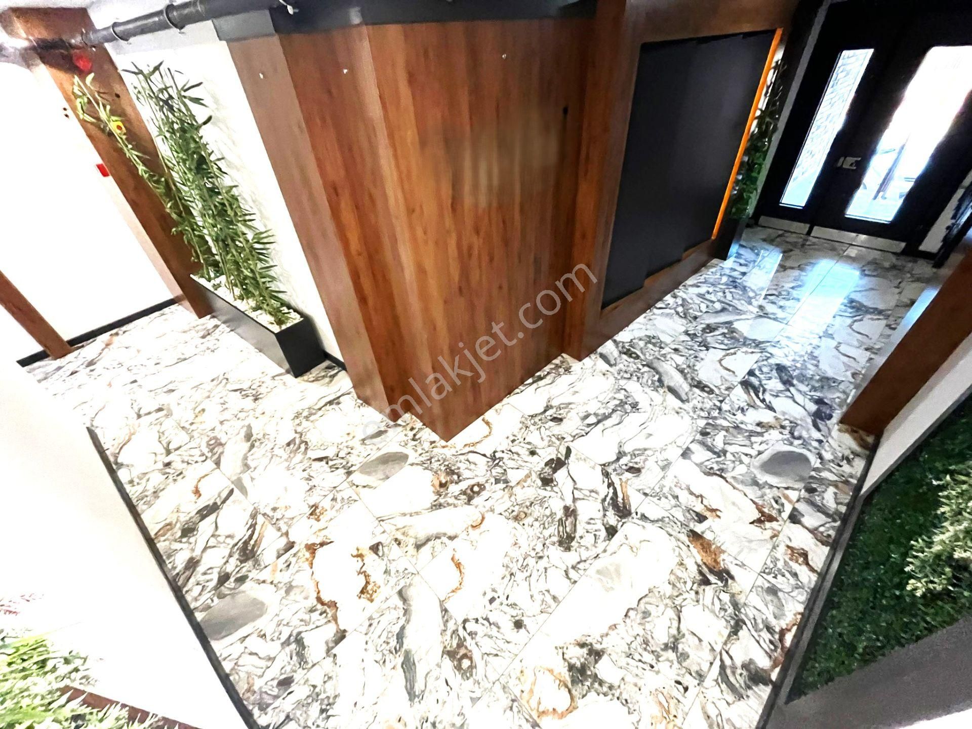 Edremit Gümrük Merkez'de Aygül'den Doğalgaz Kombili Asansörlü Sığınaklı Yatırımlık 1+1 Satılık Daire - Görsel 34