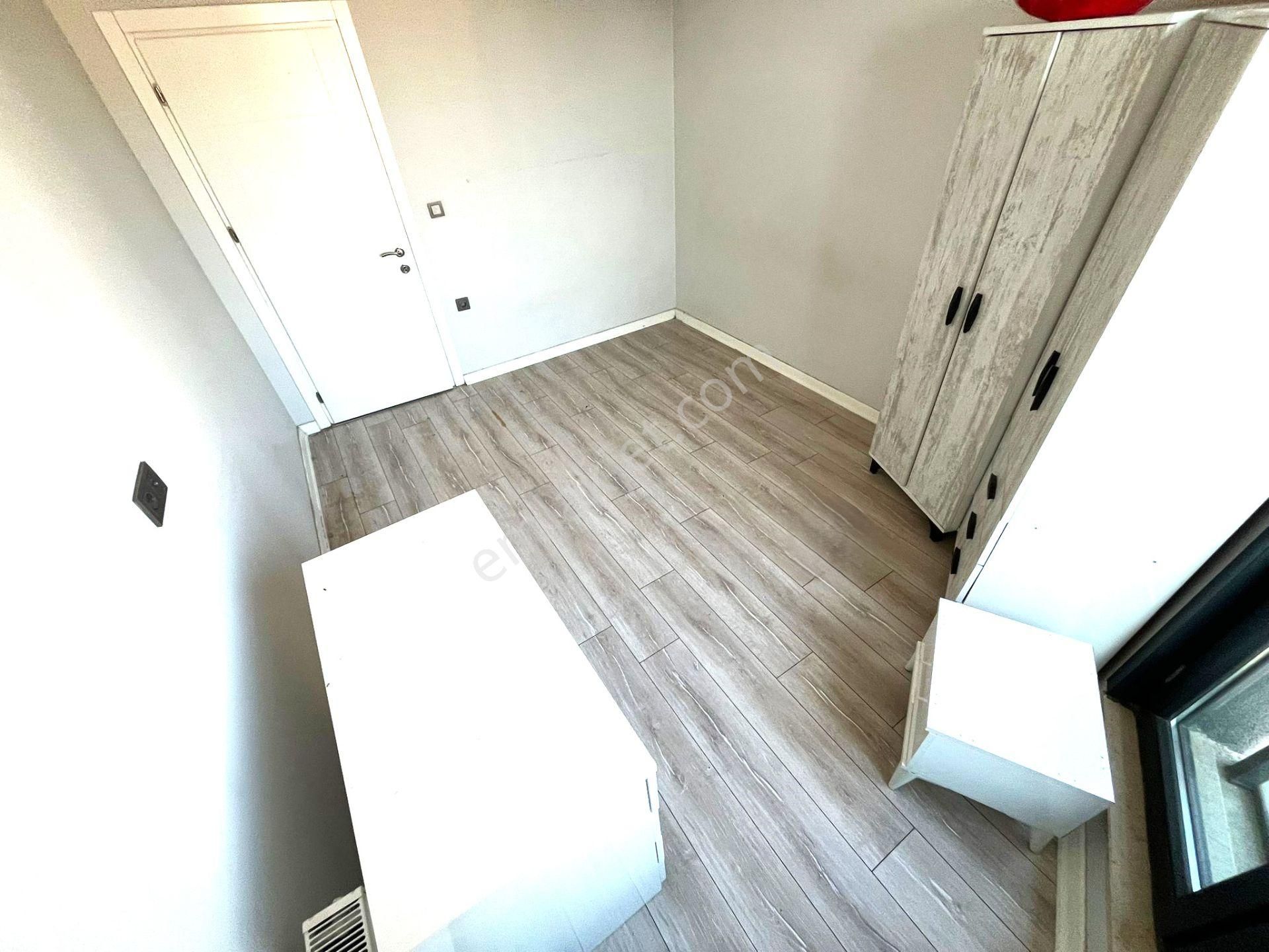 Edremit Gümrük Merkez'de Aygül'den Doğalgaz Kombili Asansörlü Sığınaklı Yatırımlık 1+1 Satılık Daire - Görsel 19