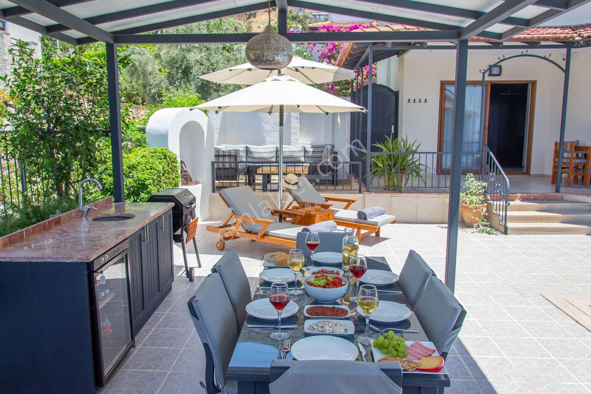 Kalkan Kızıltaş’ta Özel Havuzlu, Modern Tasarımlı Yazlık Villa - Görsel 2