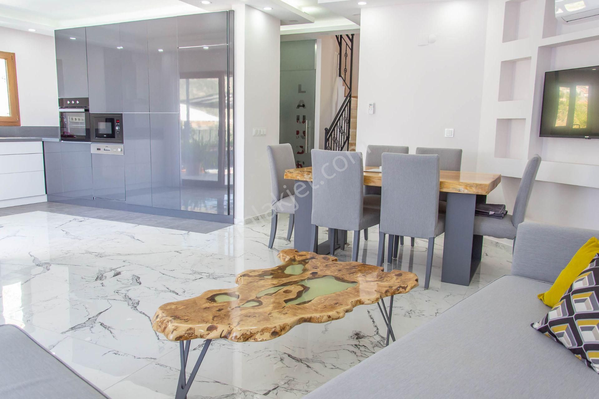 Kalkan Kızıltaş’ta Özel Havuzlu, Modern Tasarımlı Yazlık Villa - Görsel 14