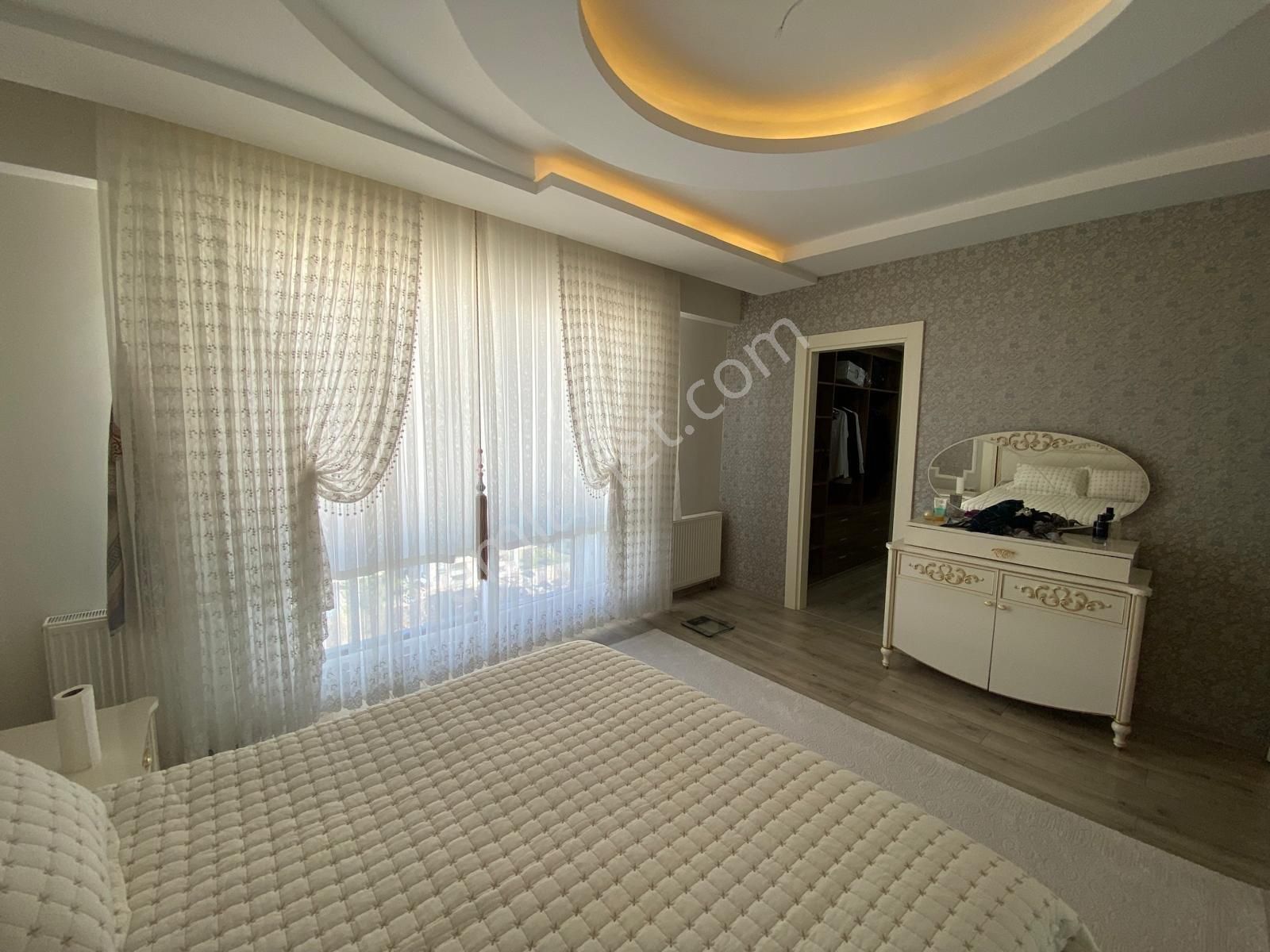 Kayapınar  Winston Civarı Satılık 4.5+1 Lüks Daire - Görsel 10