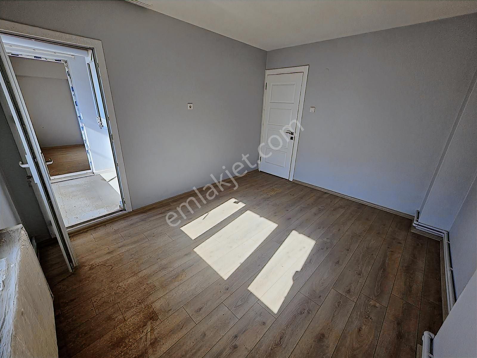 Üçyol'da Egepole 5 Dk Ara Kat Doğalgazlı 3+1 Satılık Daire - Görsel 23