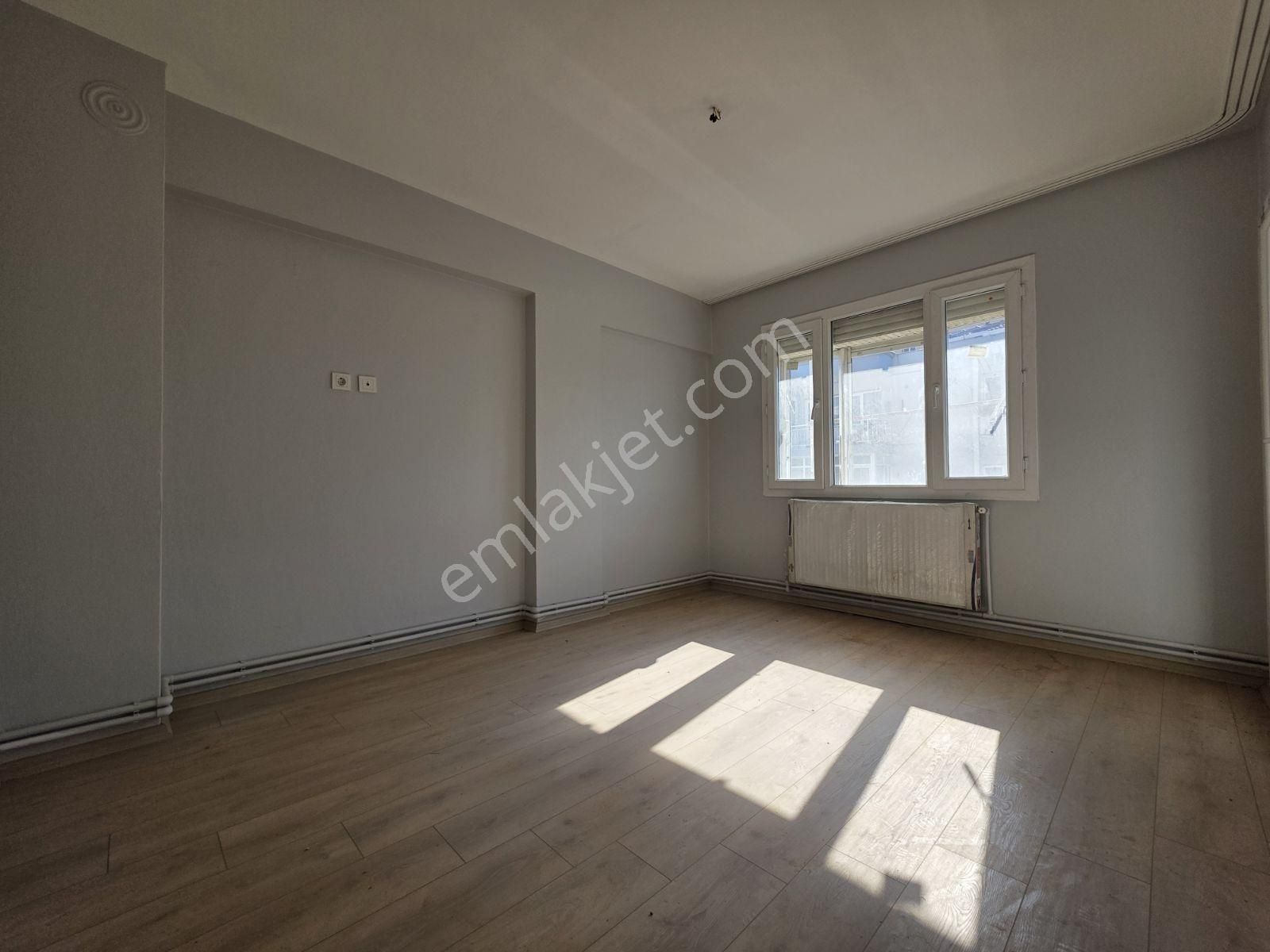 Üçyol'da Egepole 5 Dk Ara Kat Doğalgazlı 3+1 Satılık Daire - Görsel 17