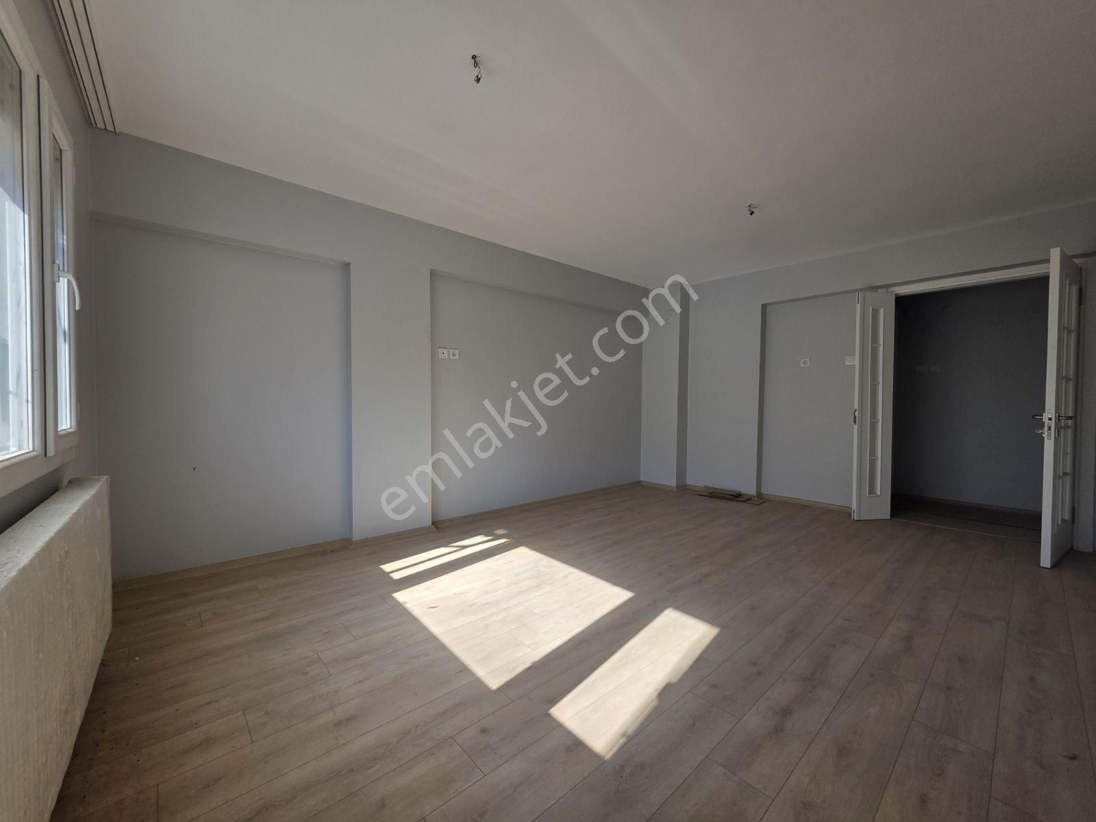 Üçyol'da Egepole 5 Dk Ara Kat Doğalgazlı 3+1 Satılık Daire - Görsel 21