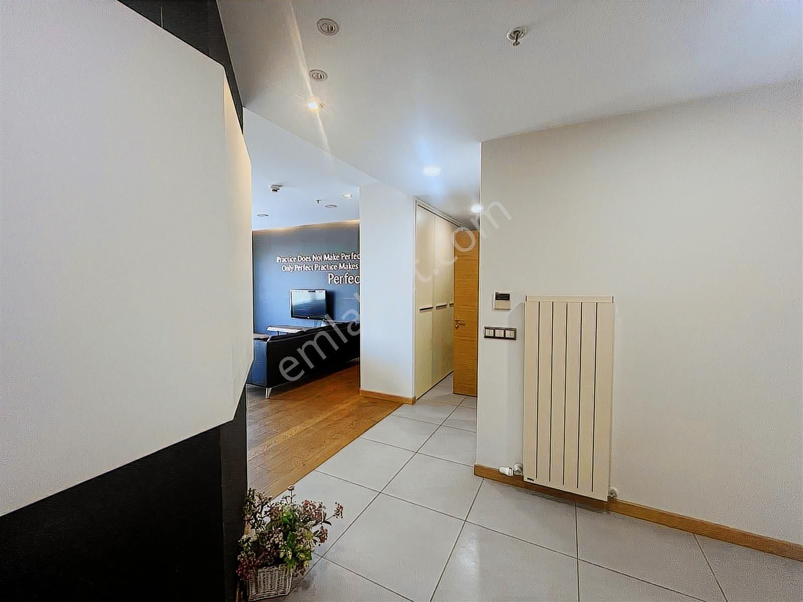 Nish İstanbul 112 M2 Kısmi Mobilyalı 2+1 Kiralık Ofis - Görsel 5