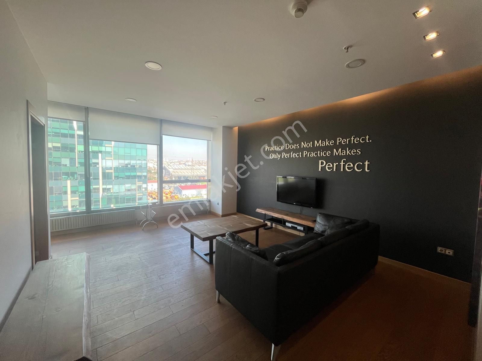 Nish İstanbul 112 M2 Kısmi Mobilyalı 2+1 Kiralık Ofis - Görsel 8