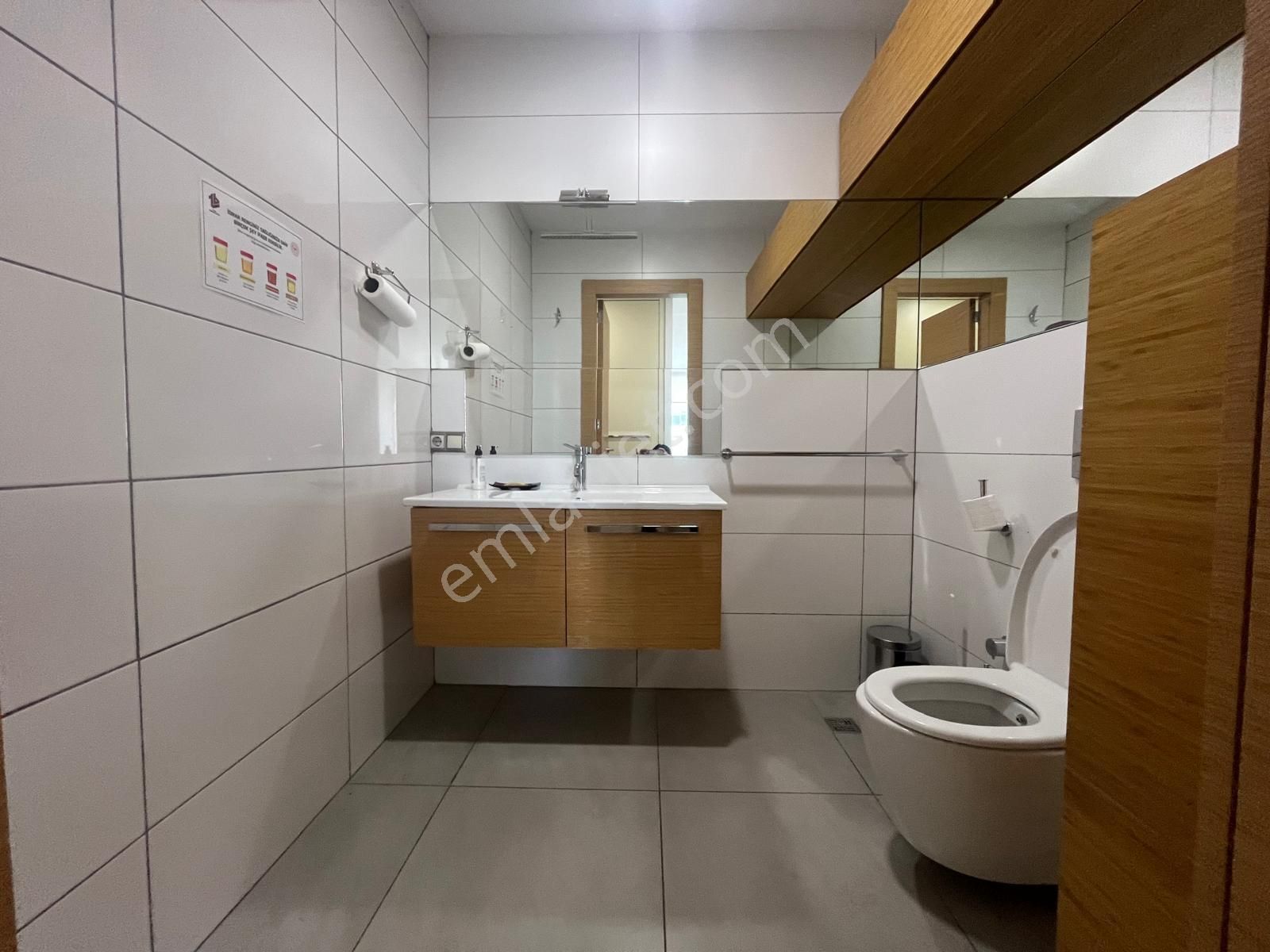 Nish İstanbul 112 M2 Kısmi Mobilyalı 2+1 Kiralık Ofis - Görsel 15