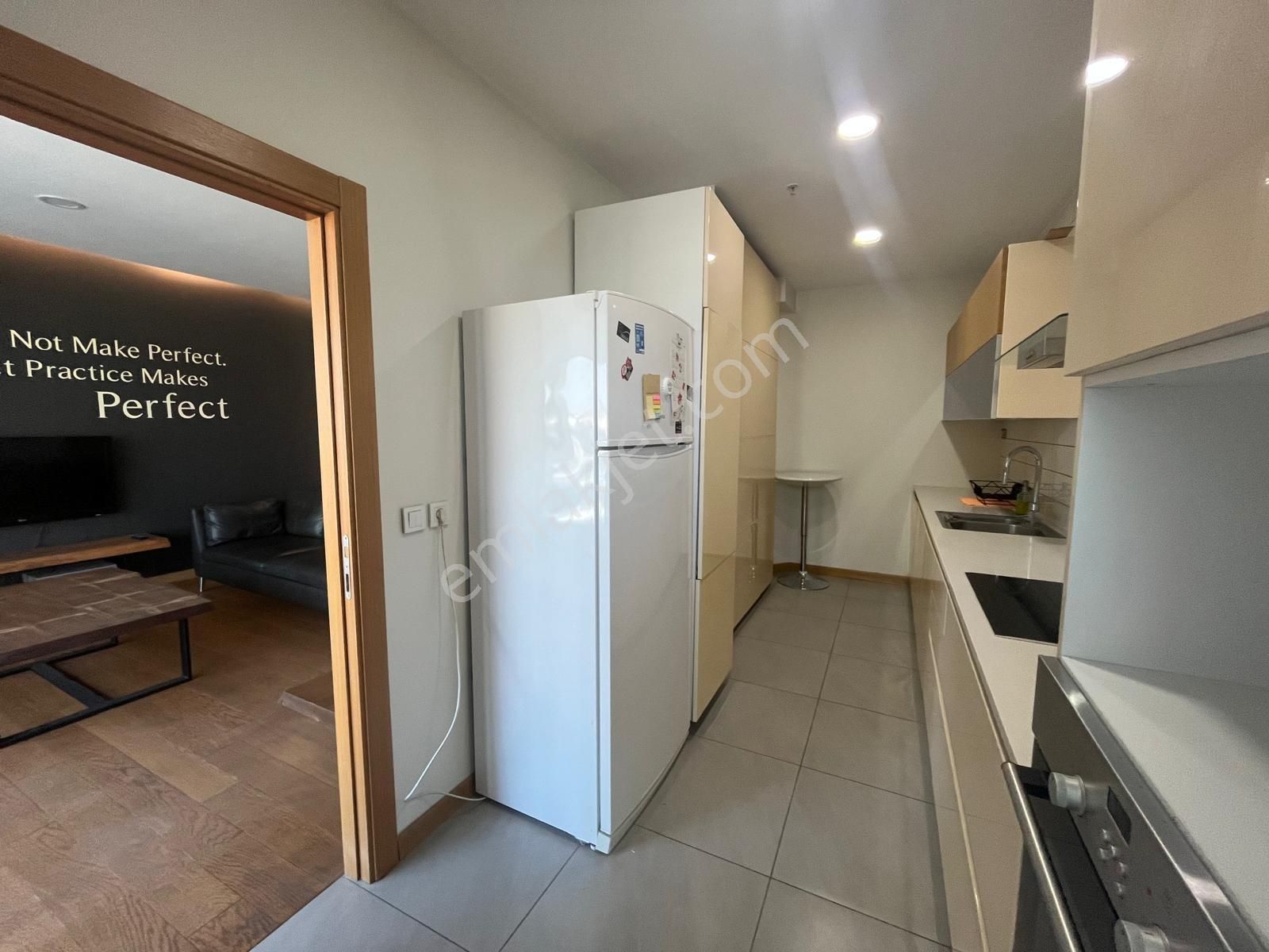 Nish İstanbul 112 M2 Kısmi Mobilyalı 2+1 Kiralık Ofis - Görsel 12