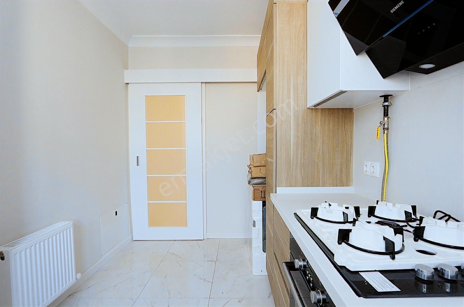 Suadiye'de Prestijli Binada Ebeveynli Kısmi Deniz Manzaralı - Görsel 15