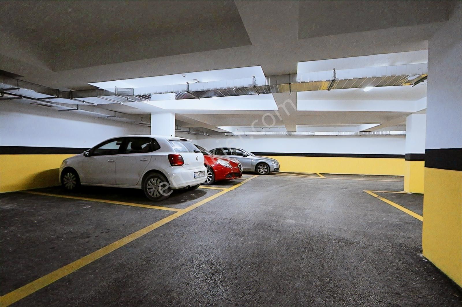 Suadiye'de Prestijli Binada Ebeveynli Kısmi Deniz Manzaralı - Görsel 16