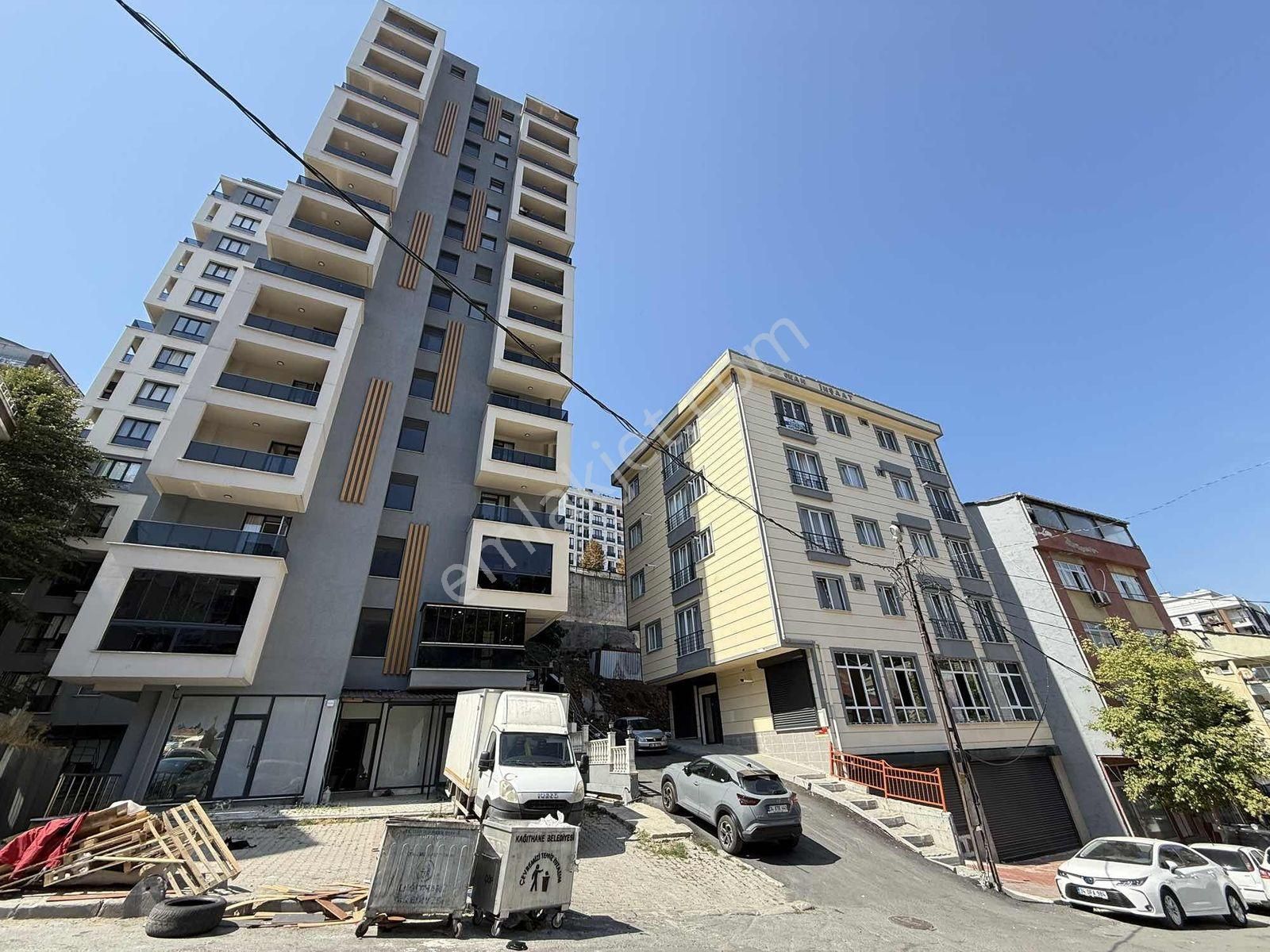 Sıfır Bina Full Eşyalı 1.kat Ferah Lüks 2+1 Daire + Adliye 19 Dk - Görsel 30