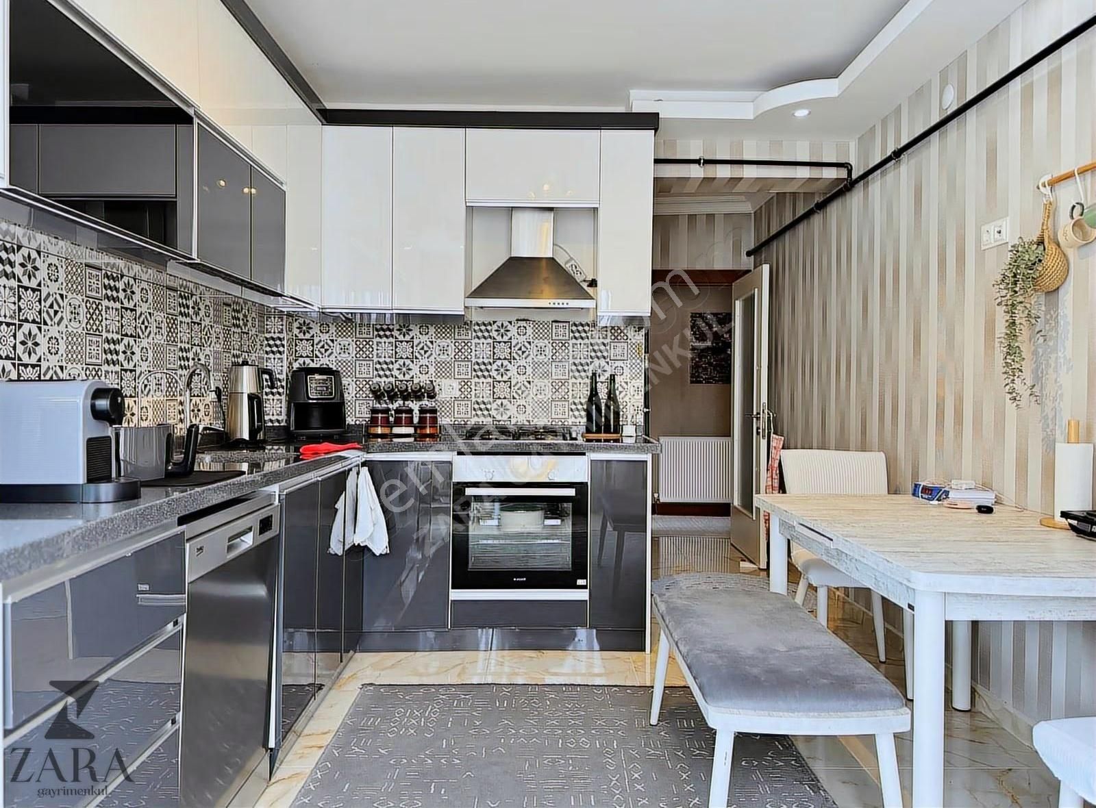 ▄zara▄durali Alıç Mh Asansörlü İskanlı Ara Kat 130m² 3+1 Daire - Görsel 8