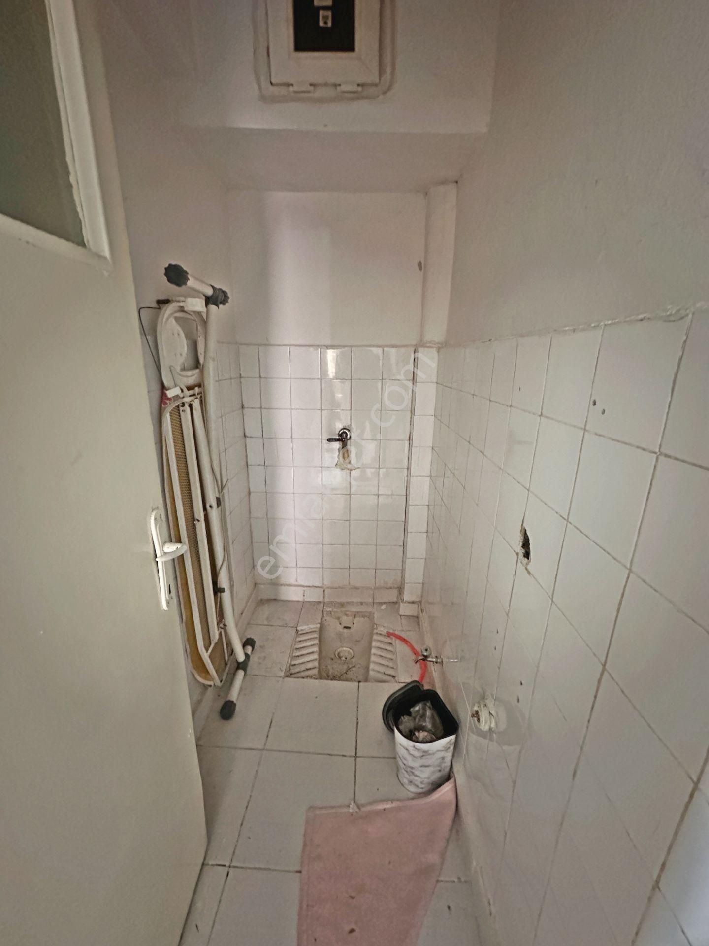 Dikimevi Metro Yakınında Merkezi Konumda Giriş Katta 3+1 Satılık Daire - Görsel 13