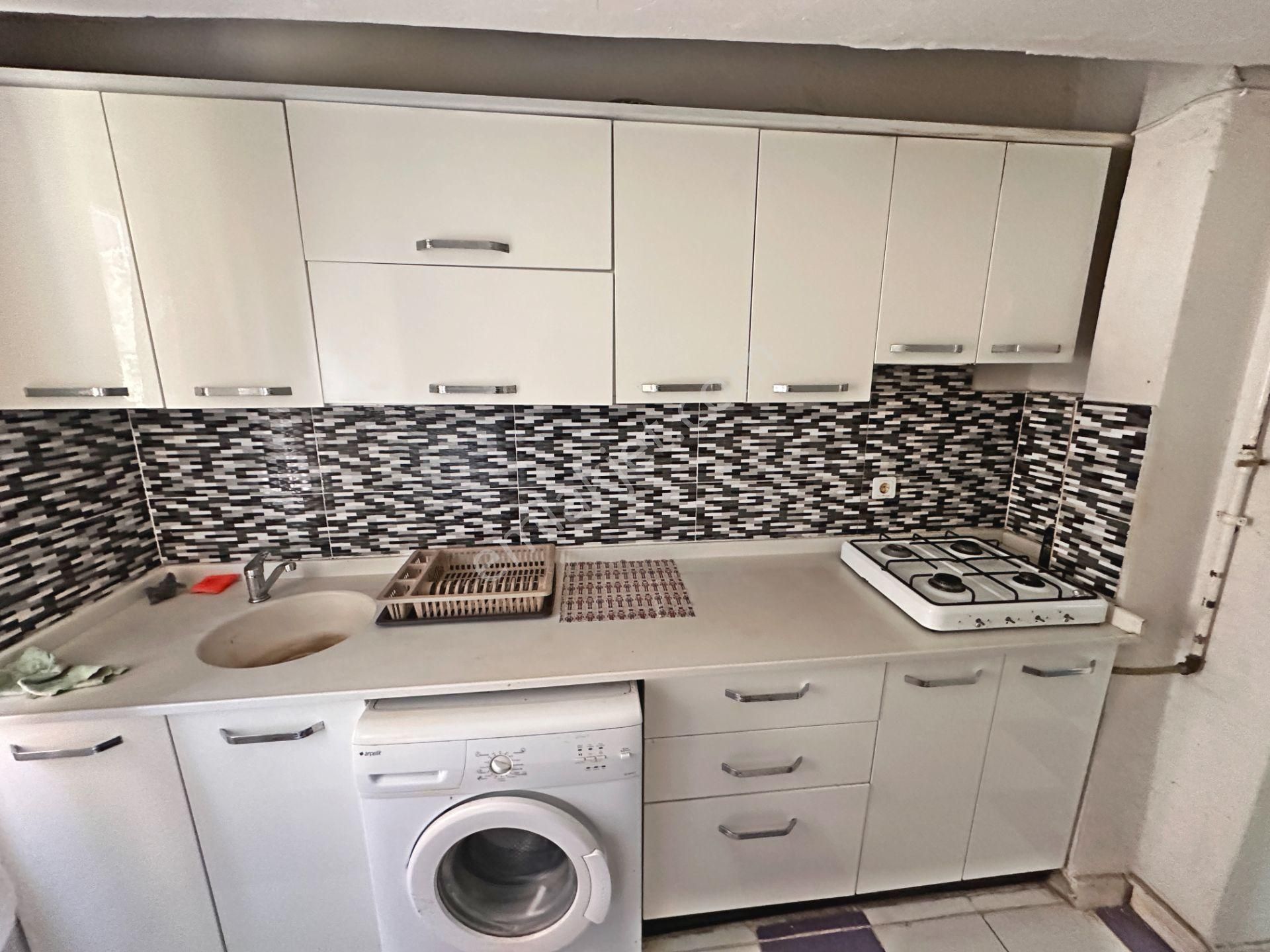 Dikimevi Metro Yakınında Merkezi Konumda Giriş Katta 3+1 Satılık Daire - Görsel 18