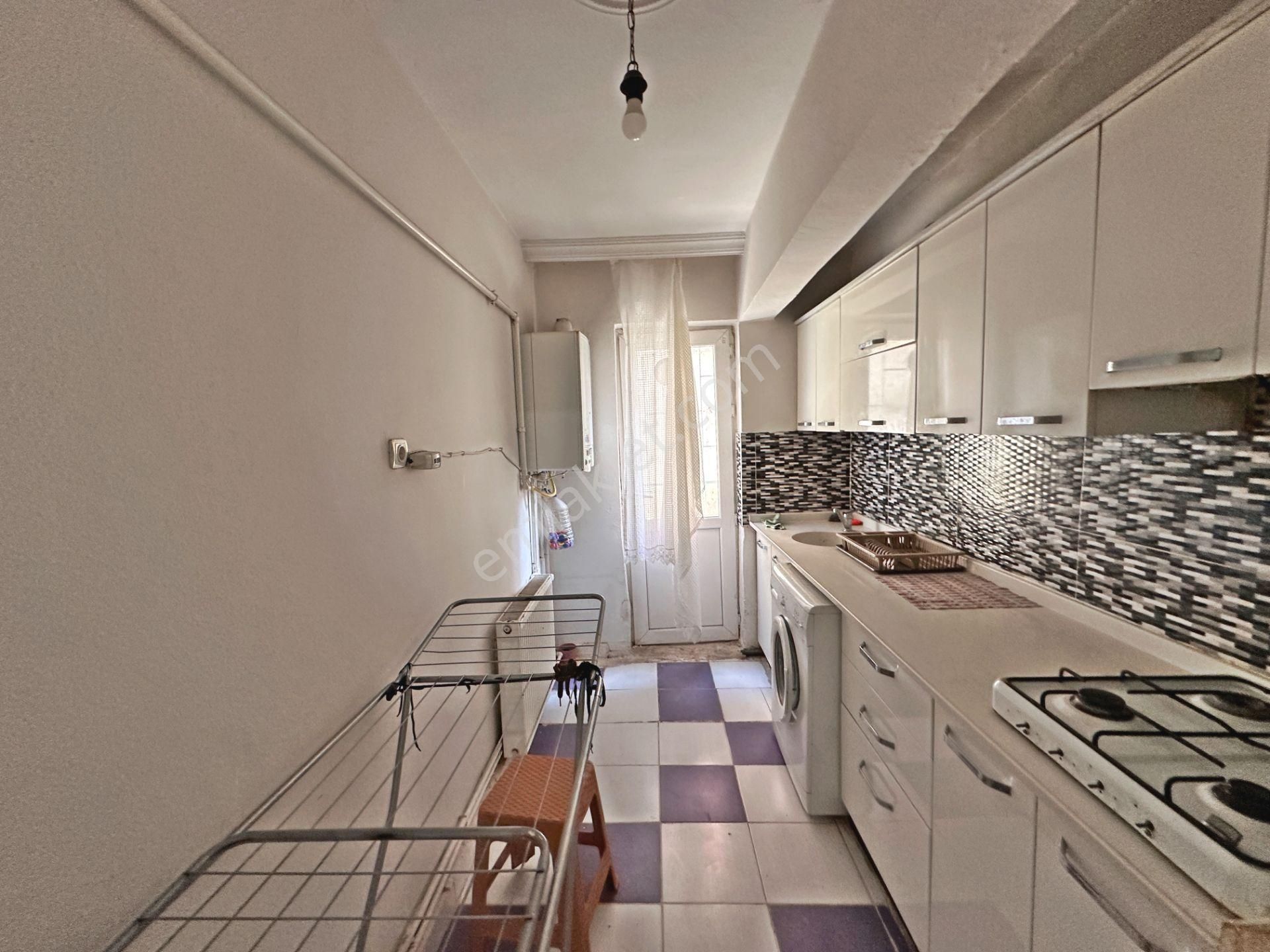 Dikimevi Metro Yakınında Merkezi Konumda Giriş Katta 3+1 Satılık Daire - Görsel 15