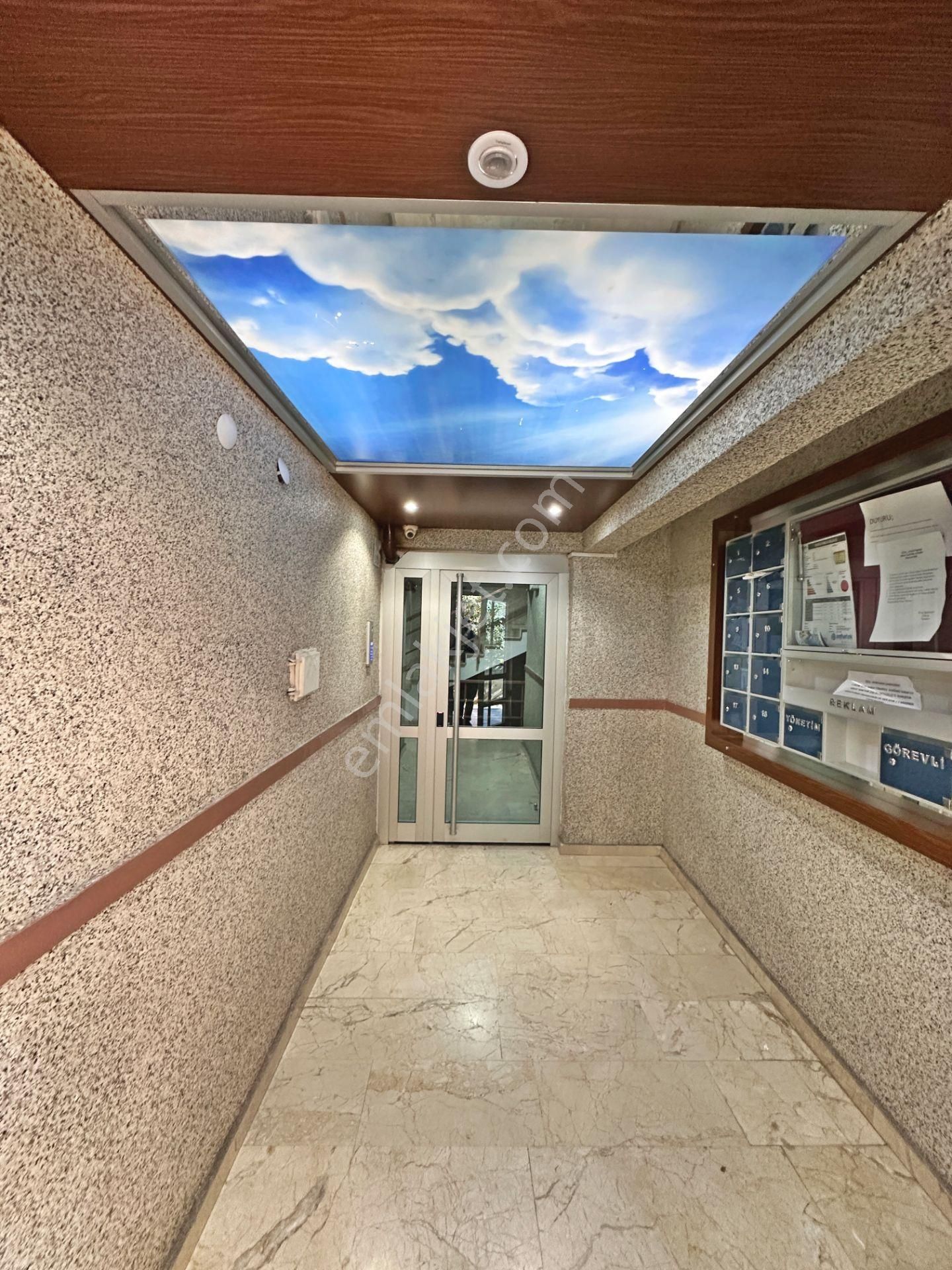 Dikimevi Metro Yakınında Merkezi Konumda Giriş Katta 3+1 Satılık Daire - Görsel 26