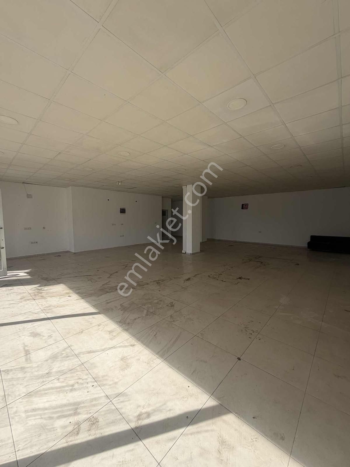 Güneştepe Çamlık Caddesi De Kiralık 120 M2 Dükkan - Görsel 6