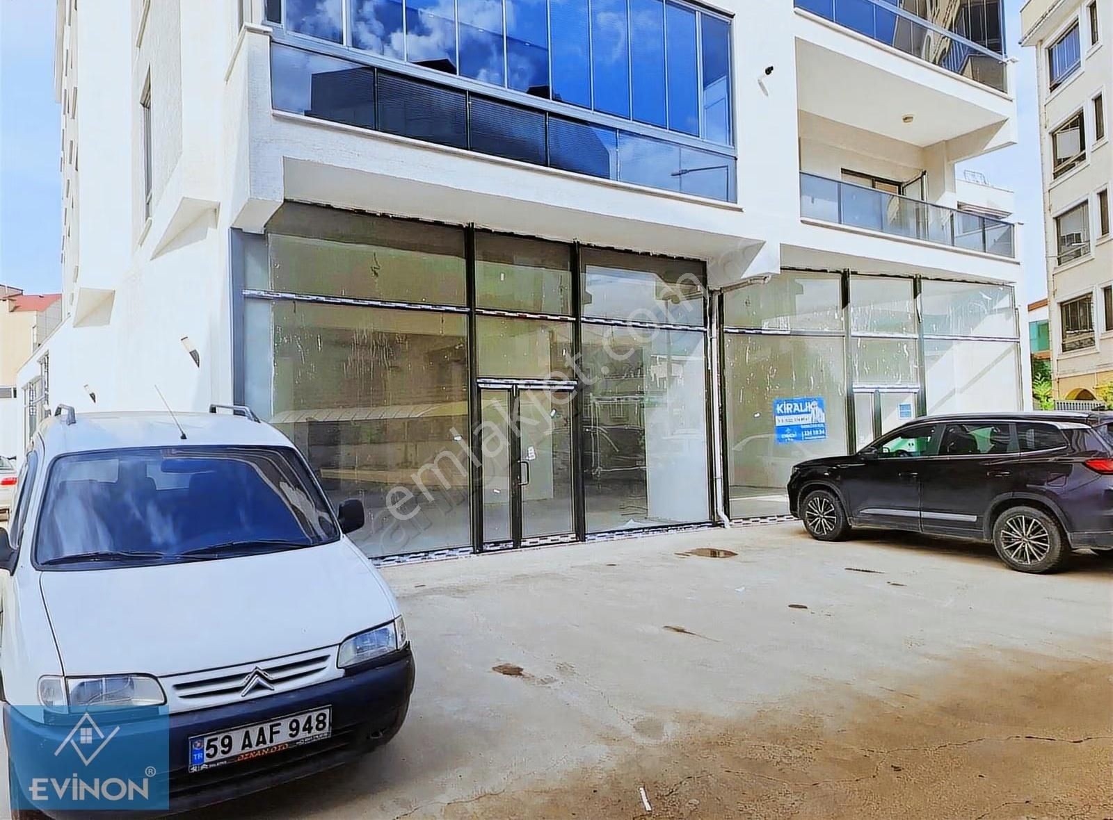 Üçevler 'de Xxxxxxl Dükkan - Görsel 3