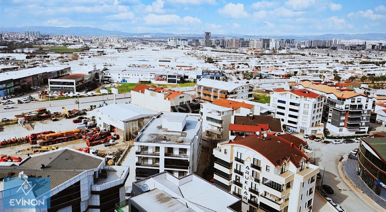 Üçevler 'de Xxxxxxl Dükkan - Görsel 20