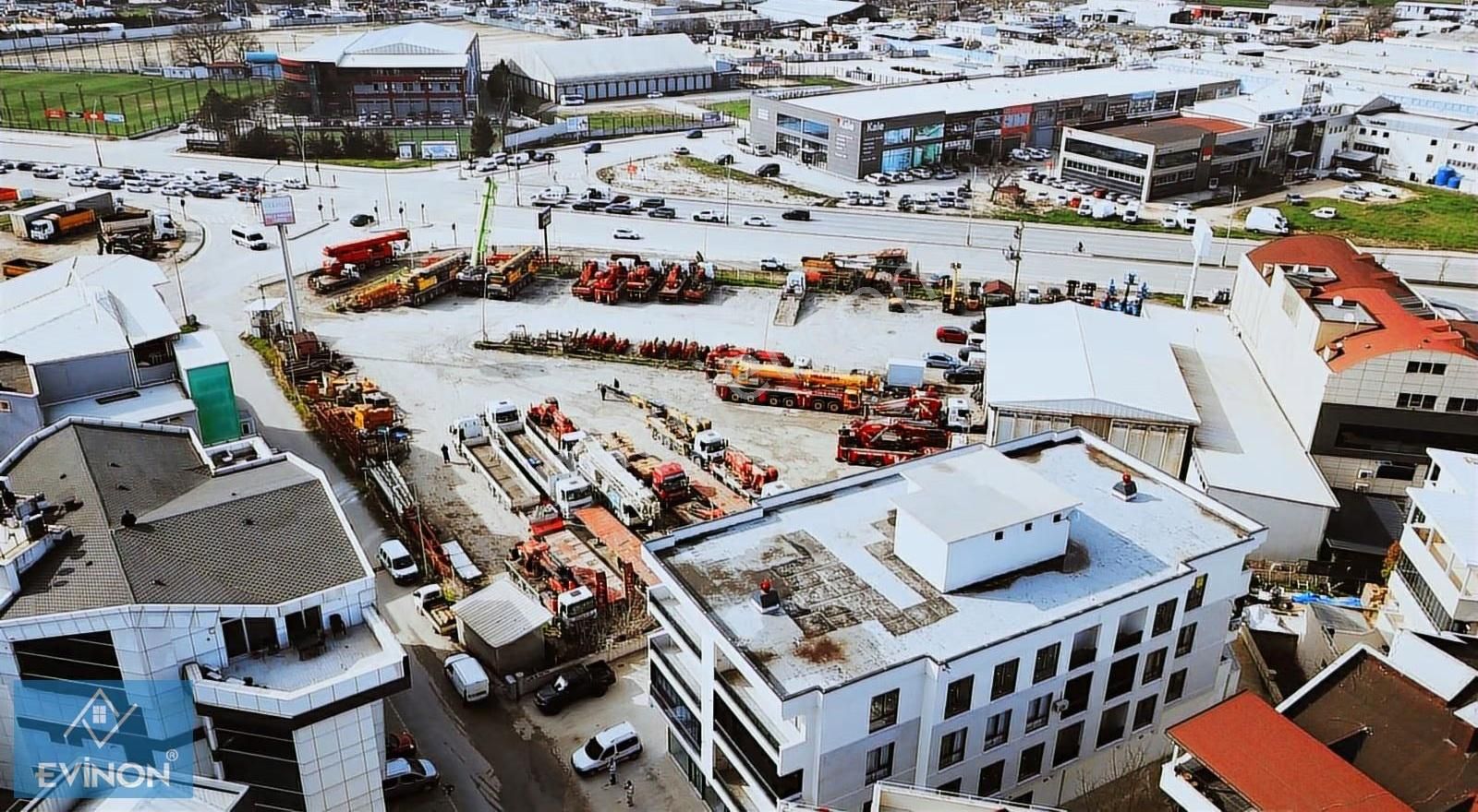 Üçevler 'de Xxxxxxl Dükkan - Görsel 31