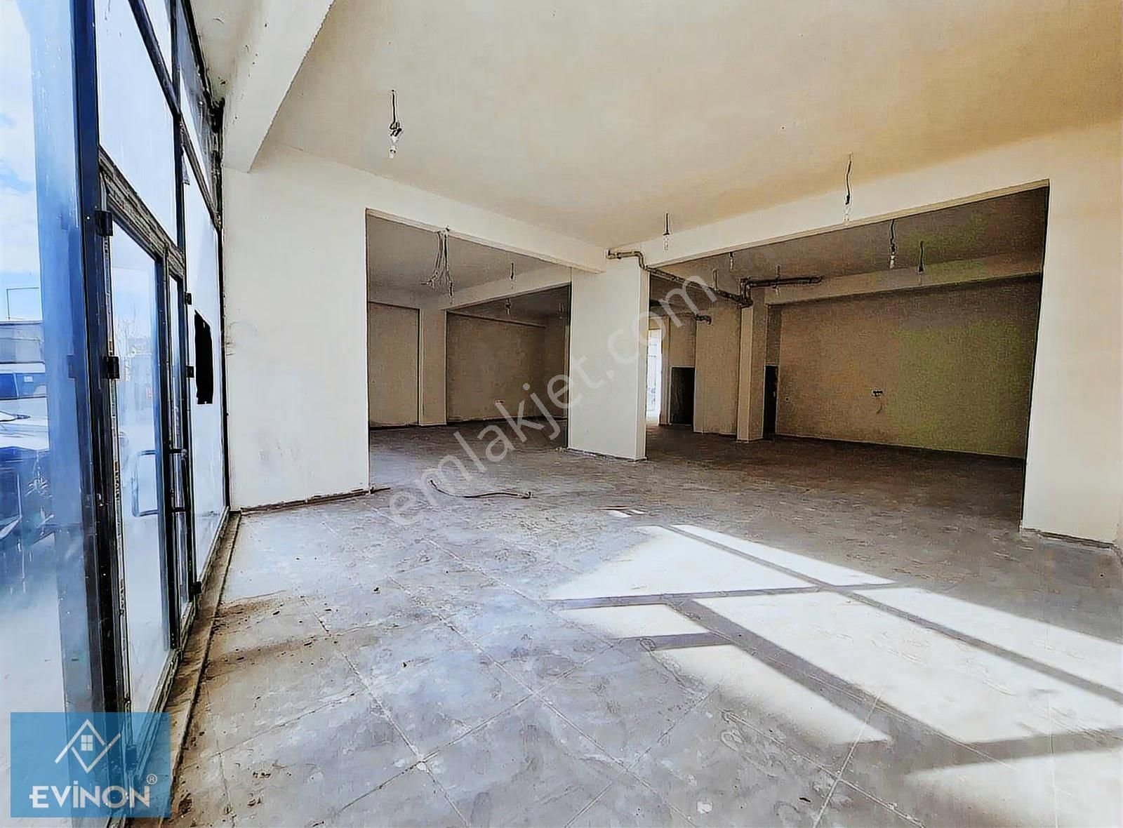 Üçevler 'de Xxxxxxl Dükkan - Görsel 29