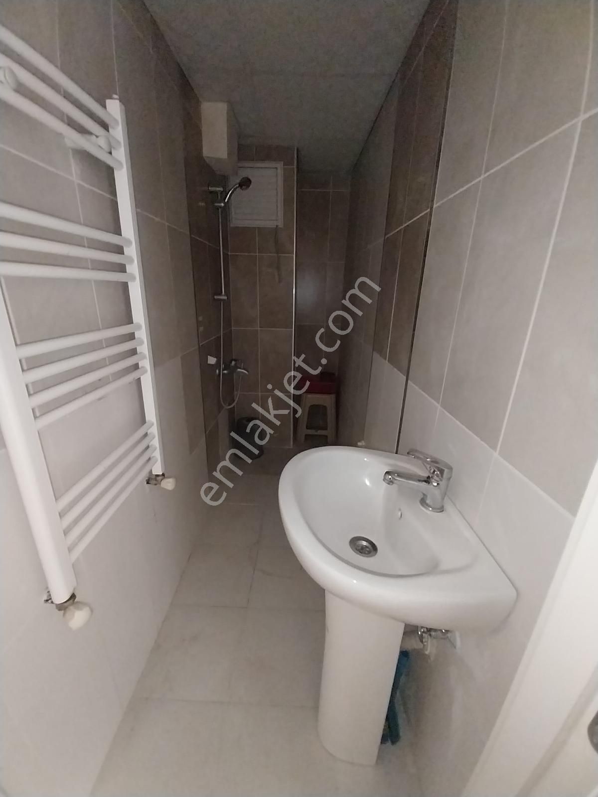 Arifiye Mah. Çarşı Merkez Asansörlü Kiralık 2+1 Dubleks Daire - Görsel 8